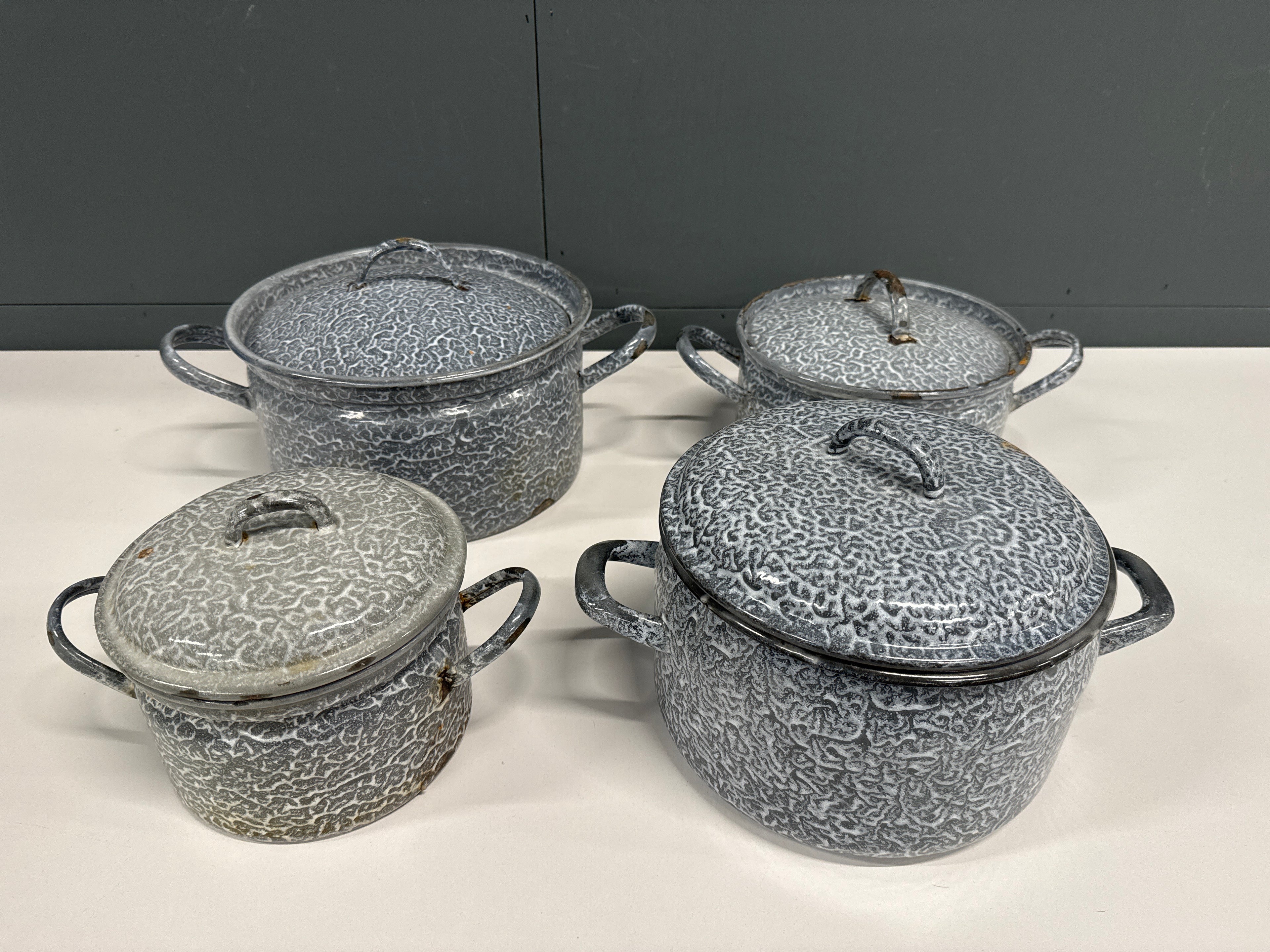 Emaille pannenset grijs 4 st