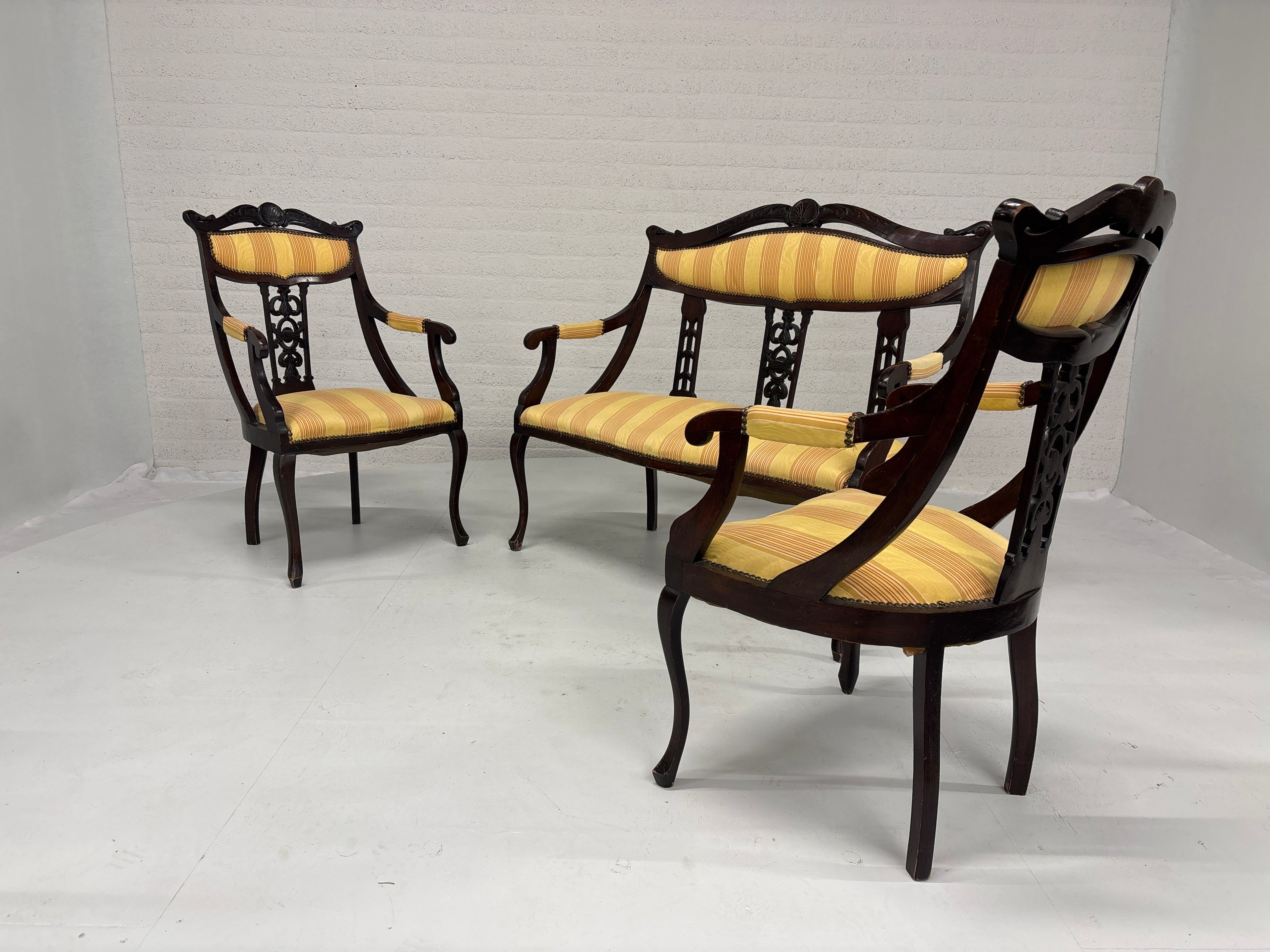 Holland salon set (pronk kamer) rond 1880