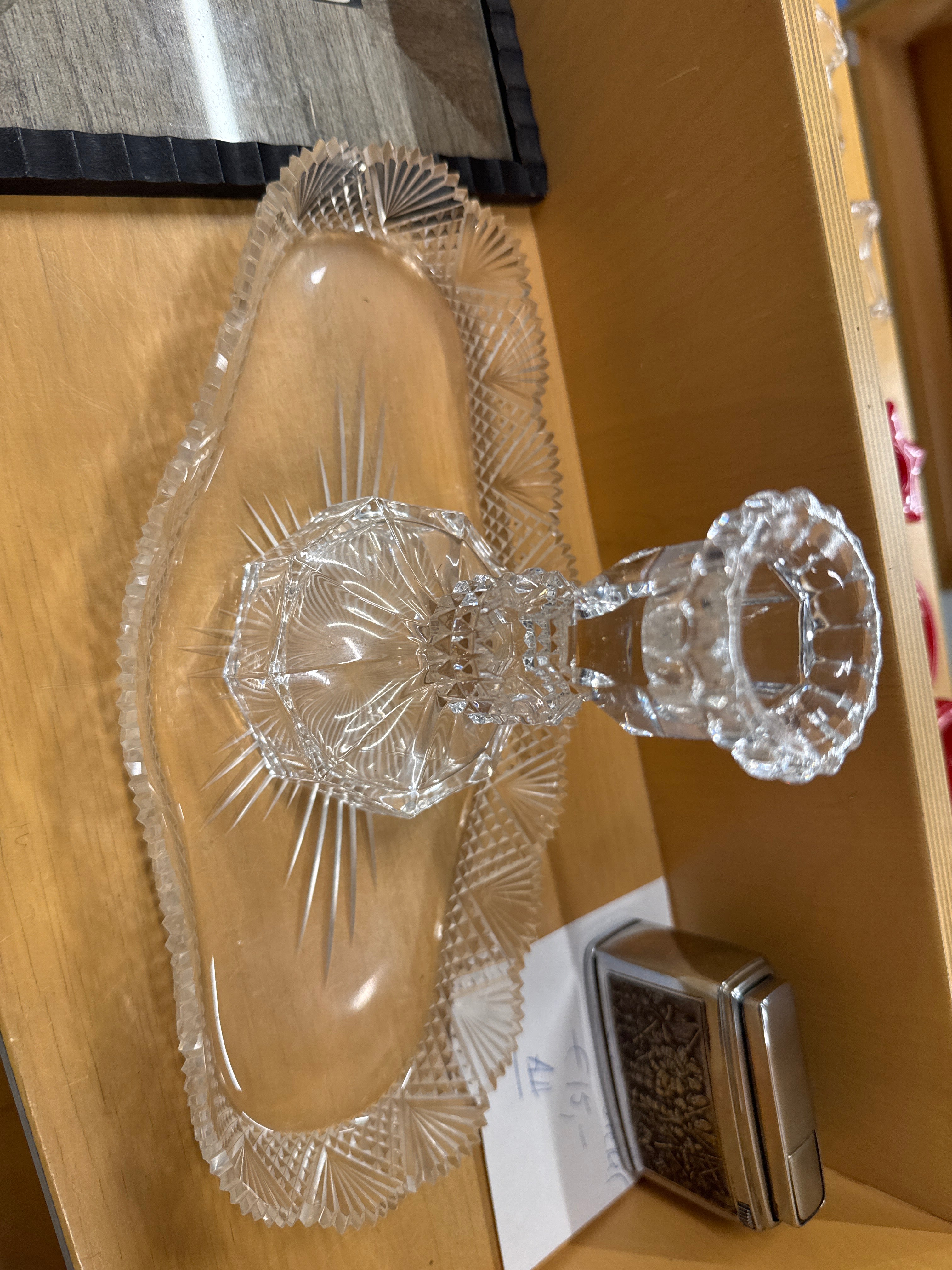 Kaarsenhouder in schaal kristal