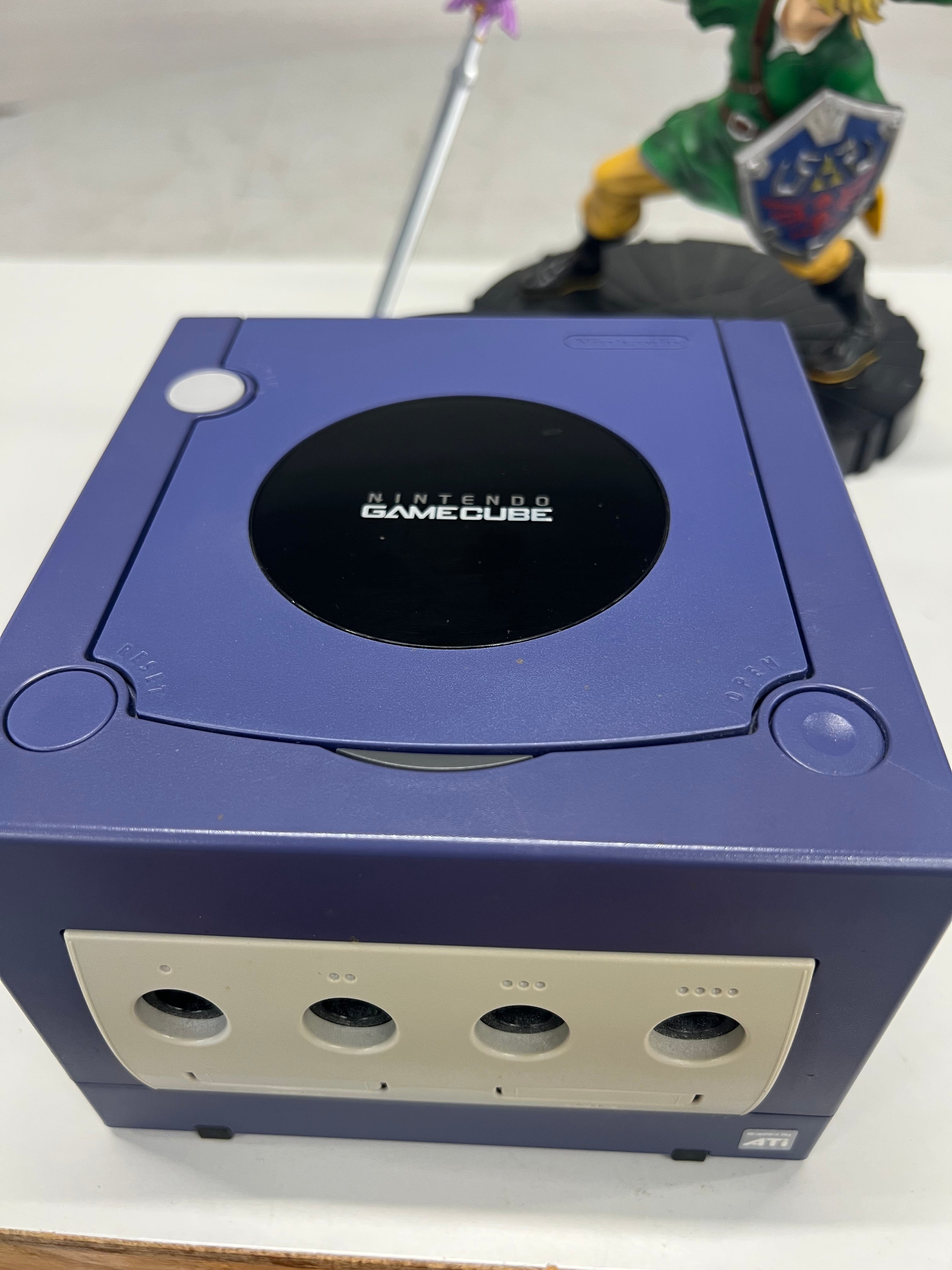 Paarse Nintendo GameCube compleet