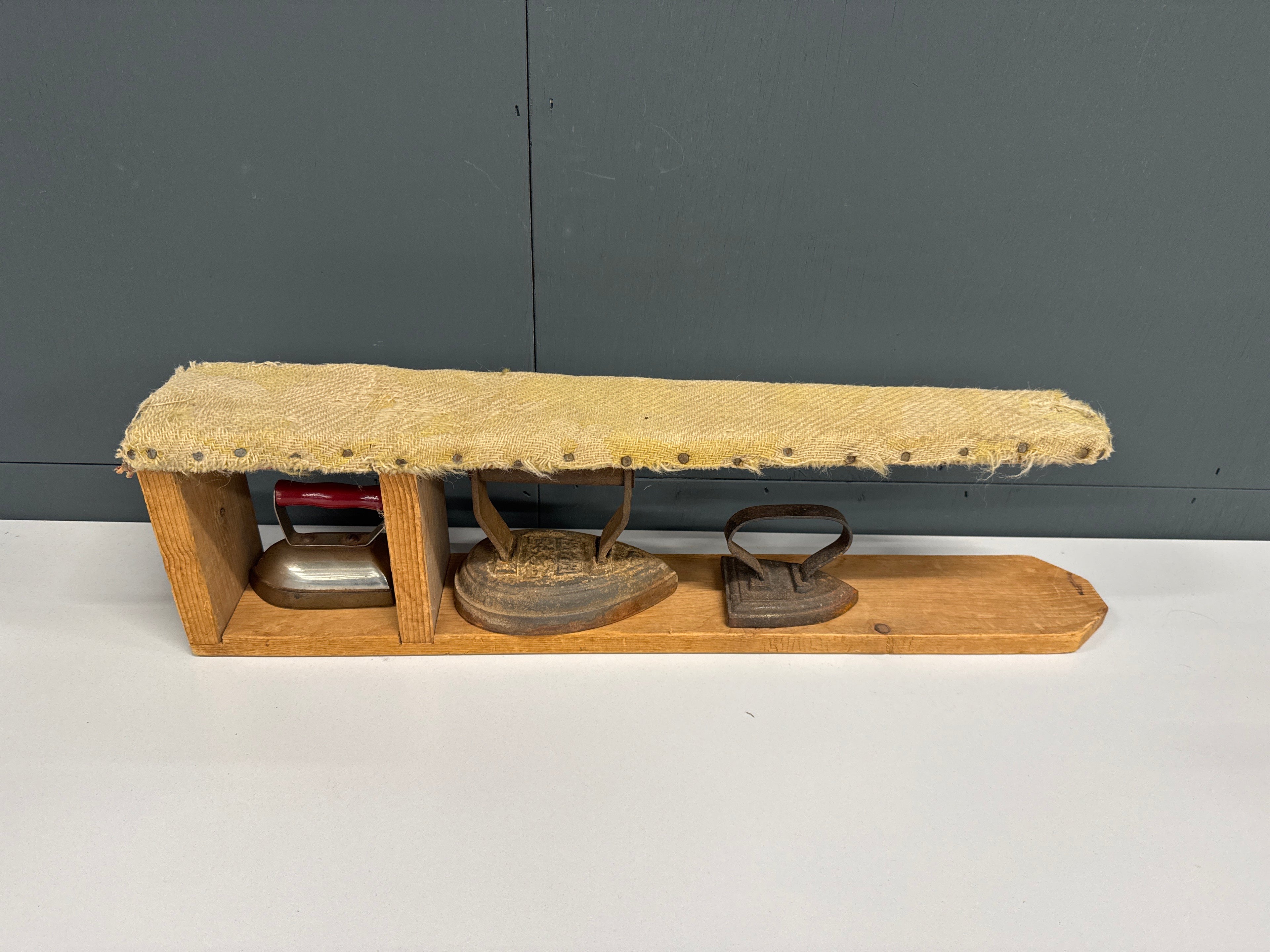 Strijkplankje met 3 mini bouten