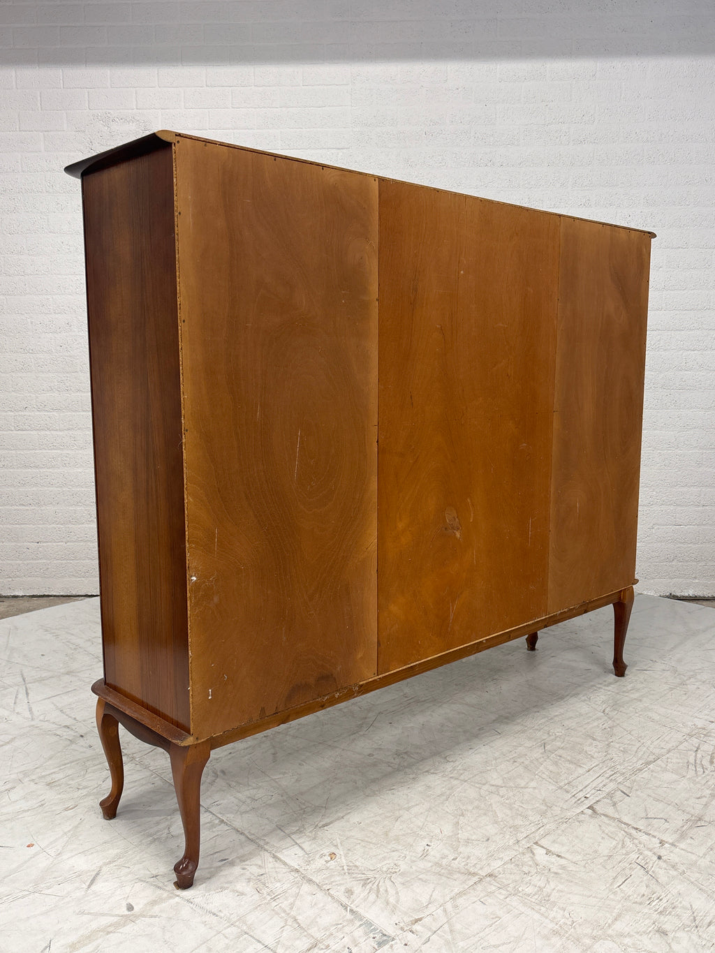 Retro kast gefineerd hout mahonie