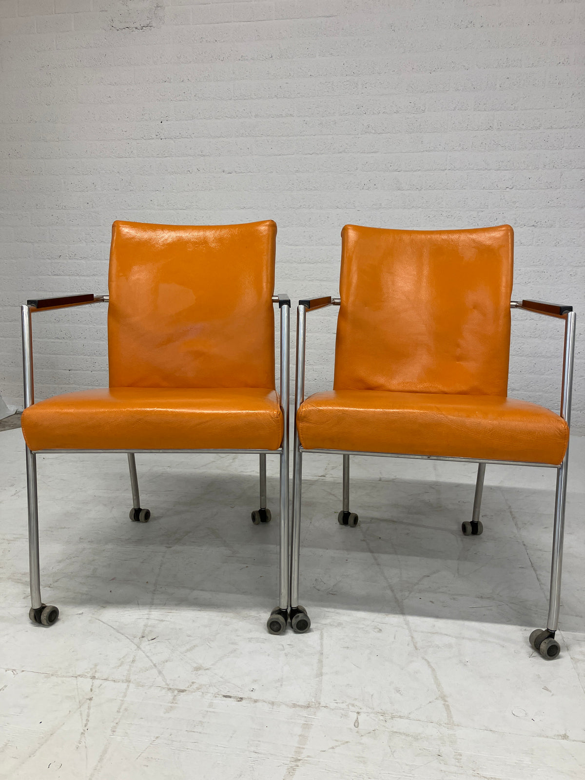 Set oranje stoelen