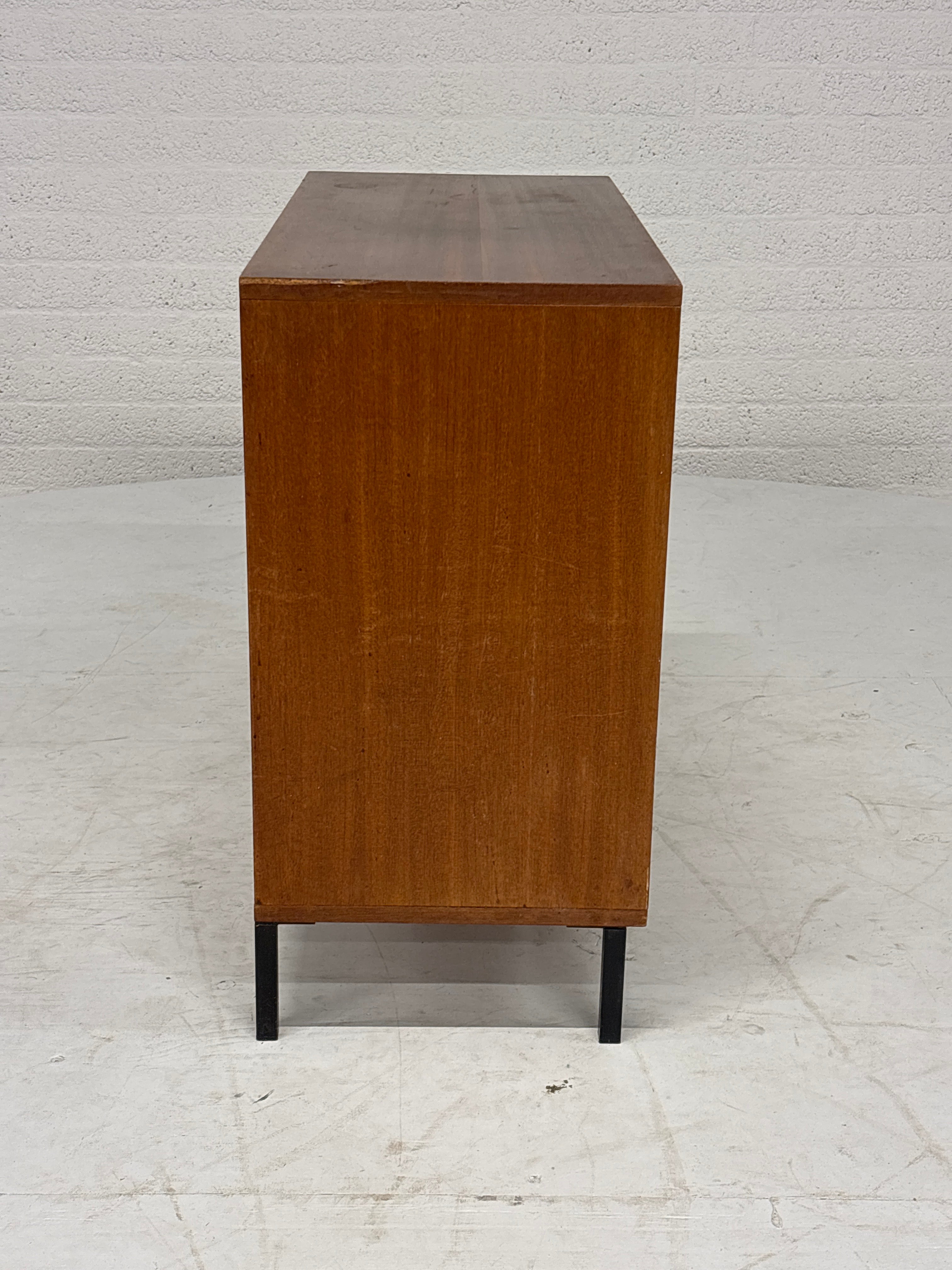 Vintage kastje met 2 kleppen