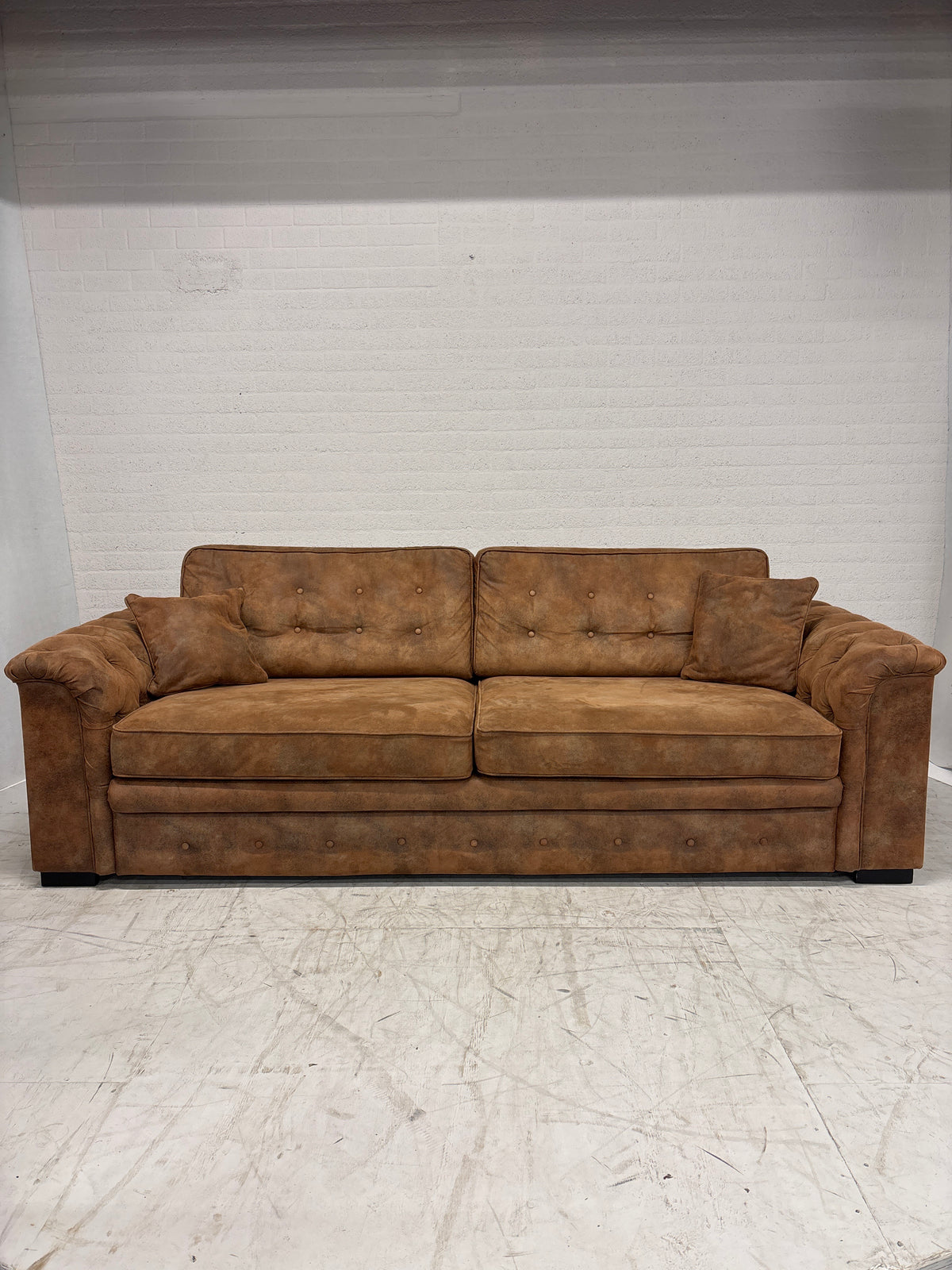 MP Grote bruine suede bank