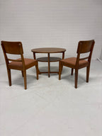 Set 2 stoelen en tafeltje jaren 20