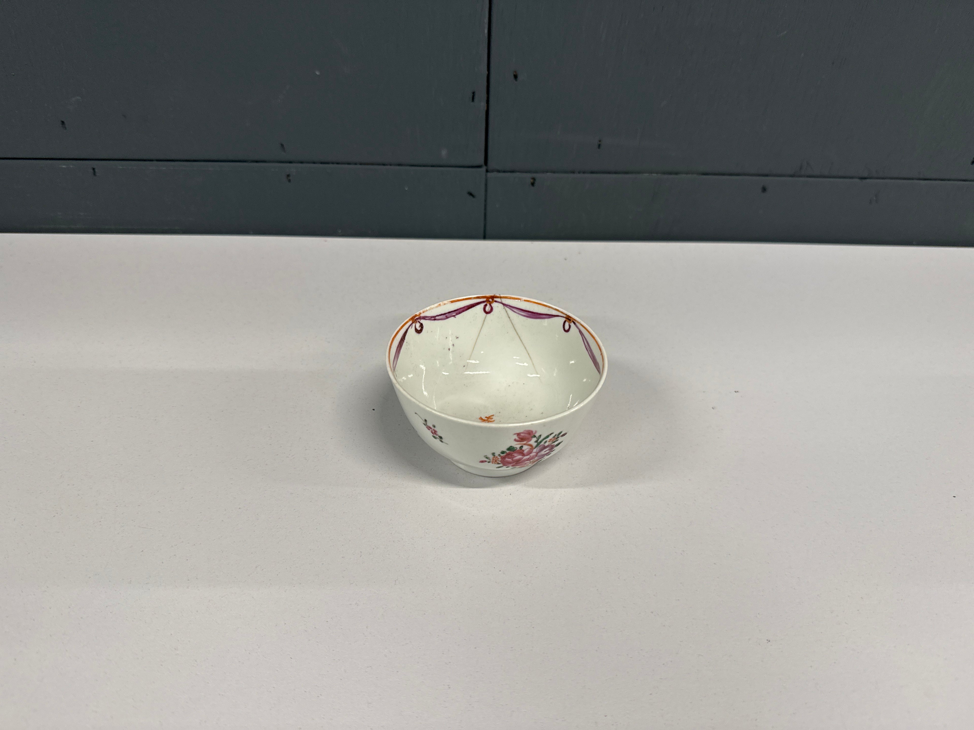Porselein schaaltje Chinees