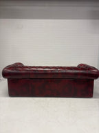 Chesterfield bordeaux rode bank