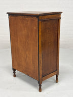 Dranken kabinet eiken klep (lxbxh 60x40x92cm)