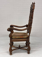 Gotische Jacobijnse ‘sinterklaas’ stoel. 19e eeuws