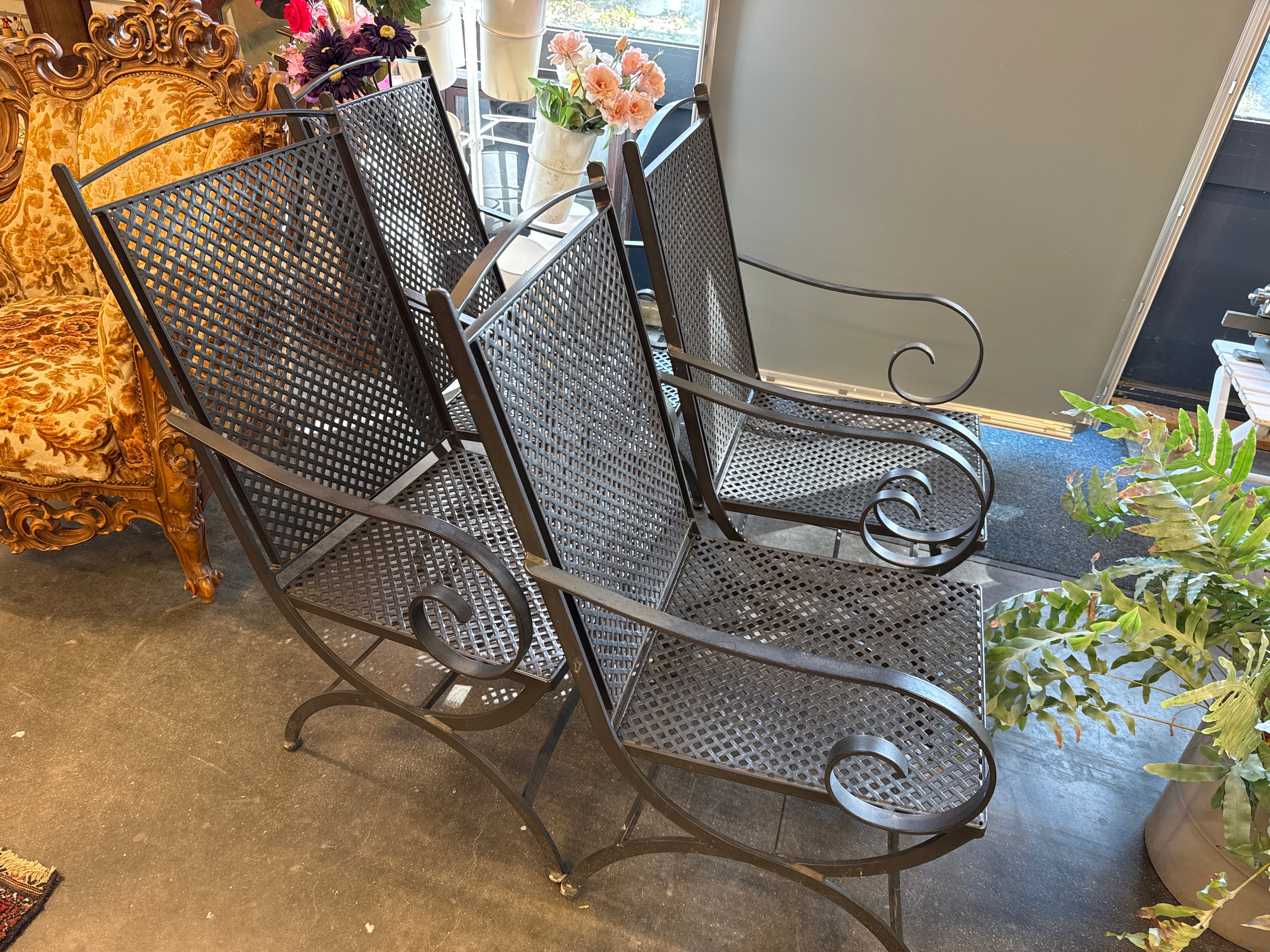 2 tuinstoelen metaal