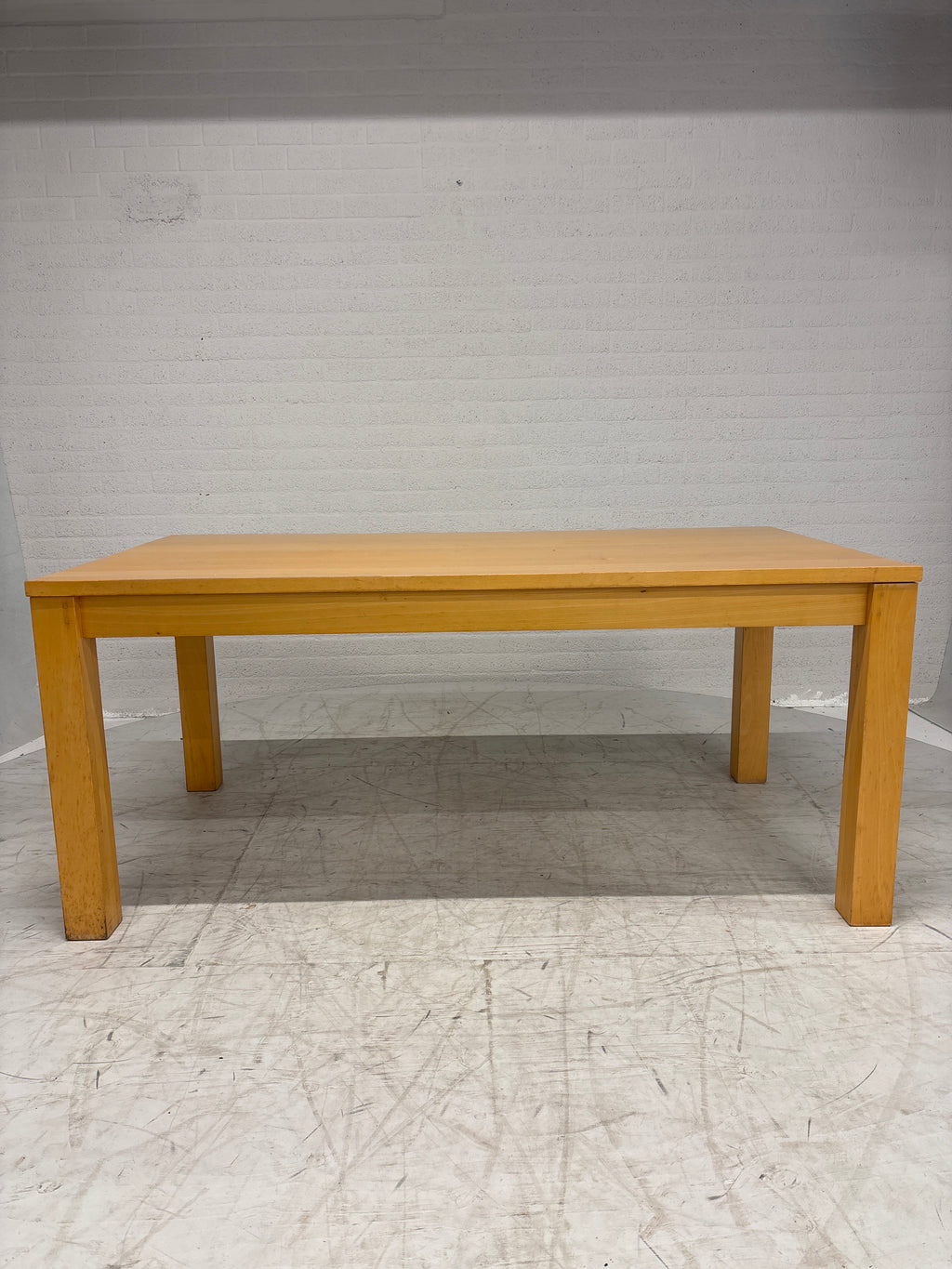 Zware tafel met extra blad