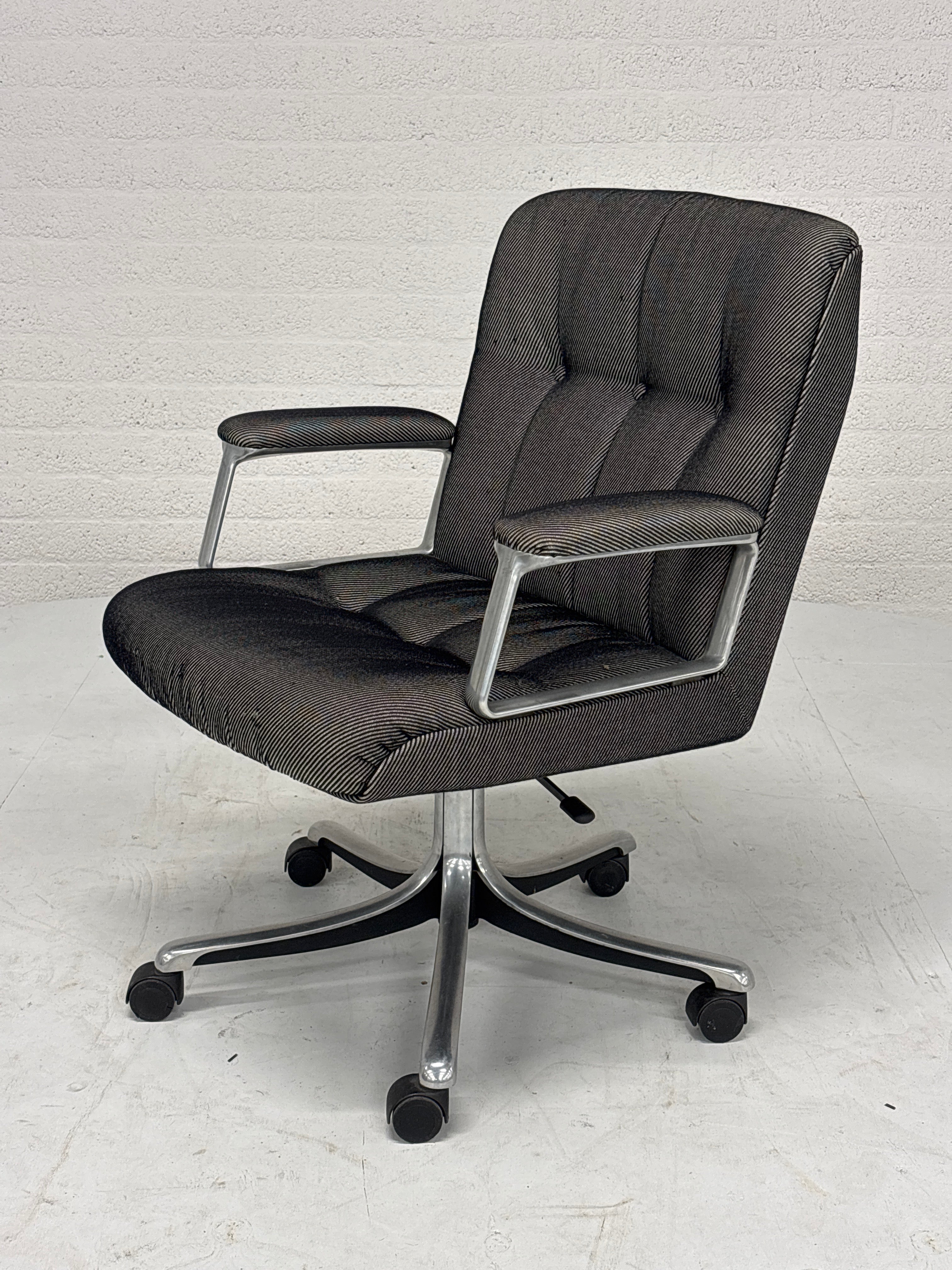 Comfortabele bureaustoel