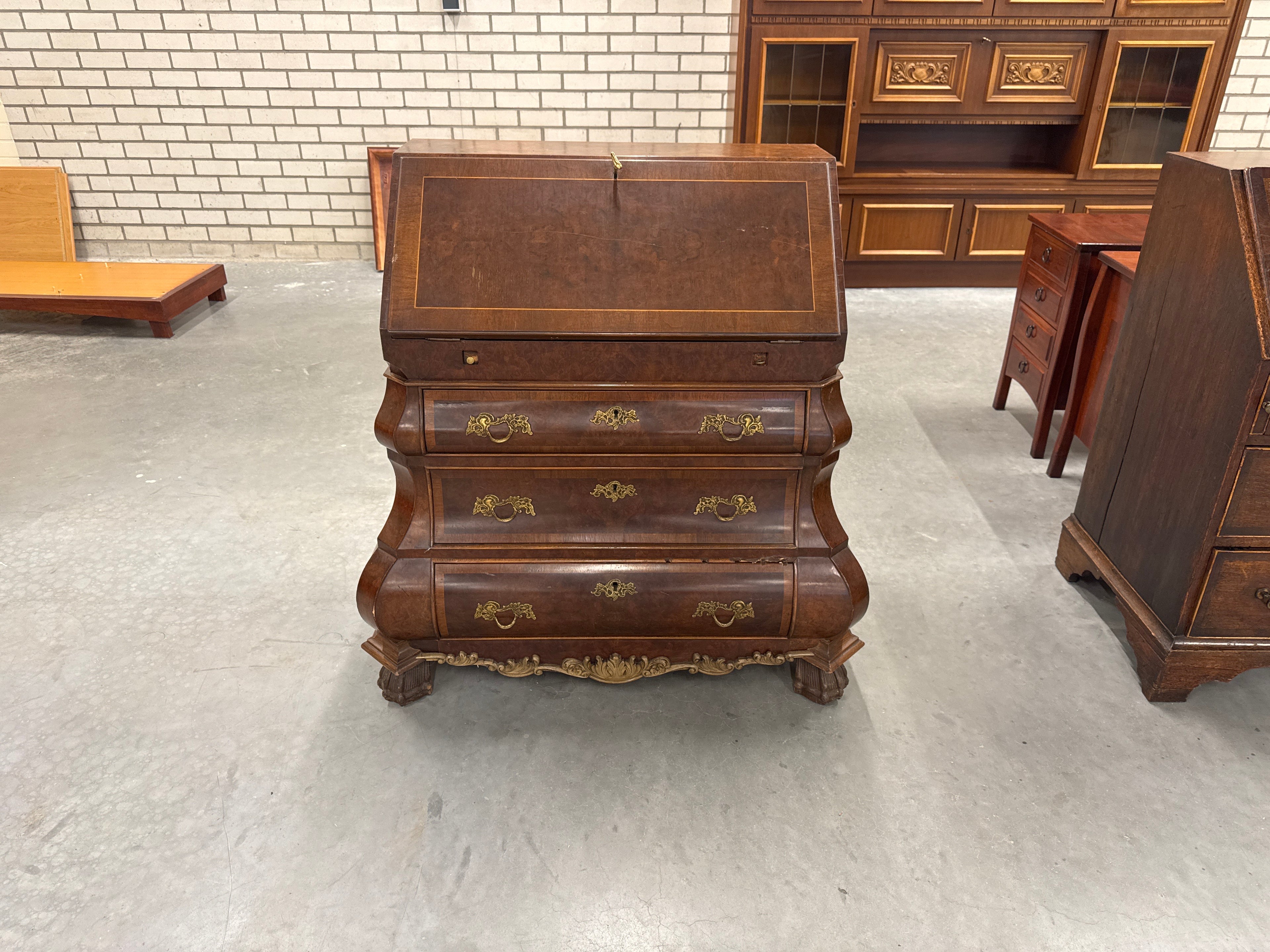 Antieke Secretaire Buikkast Rond