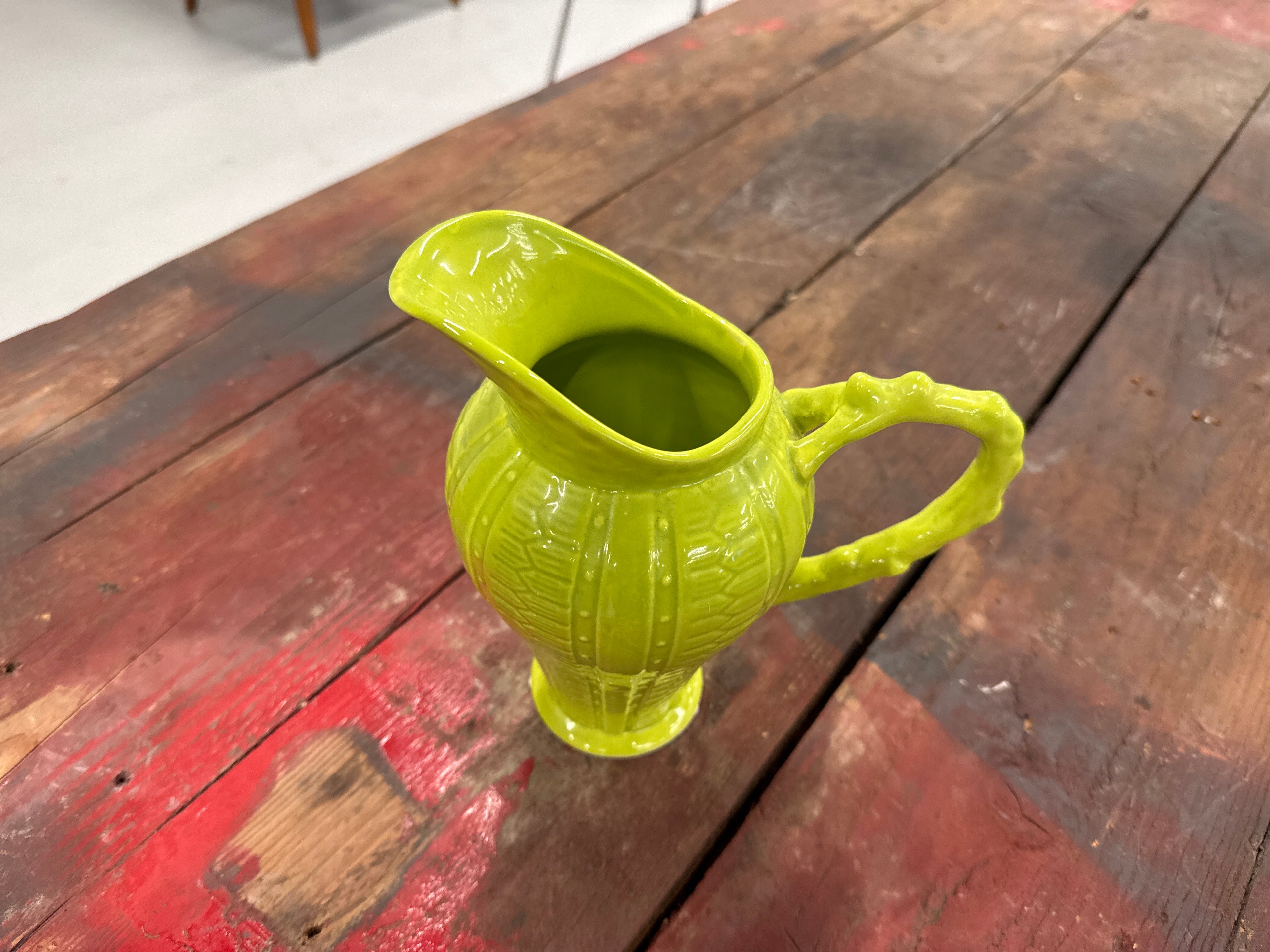 Vaas aardewerk groen