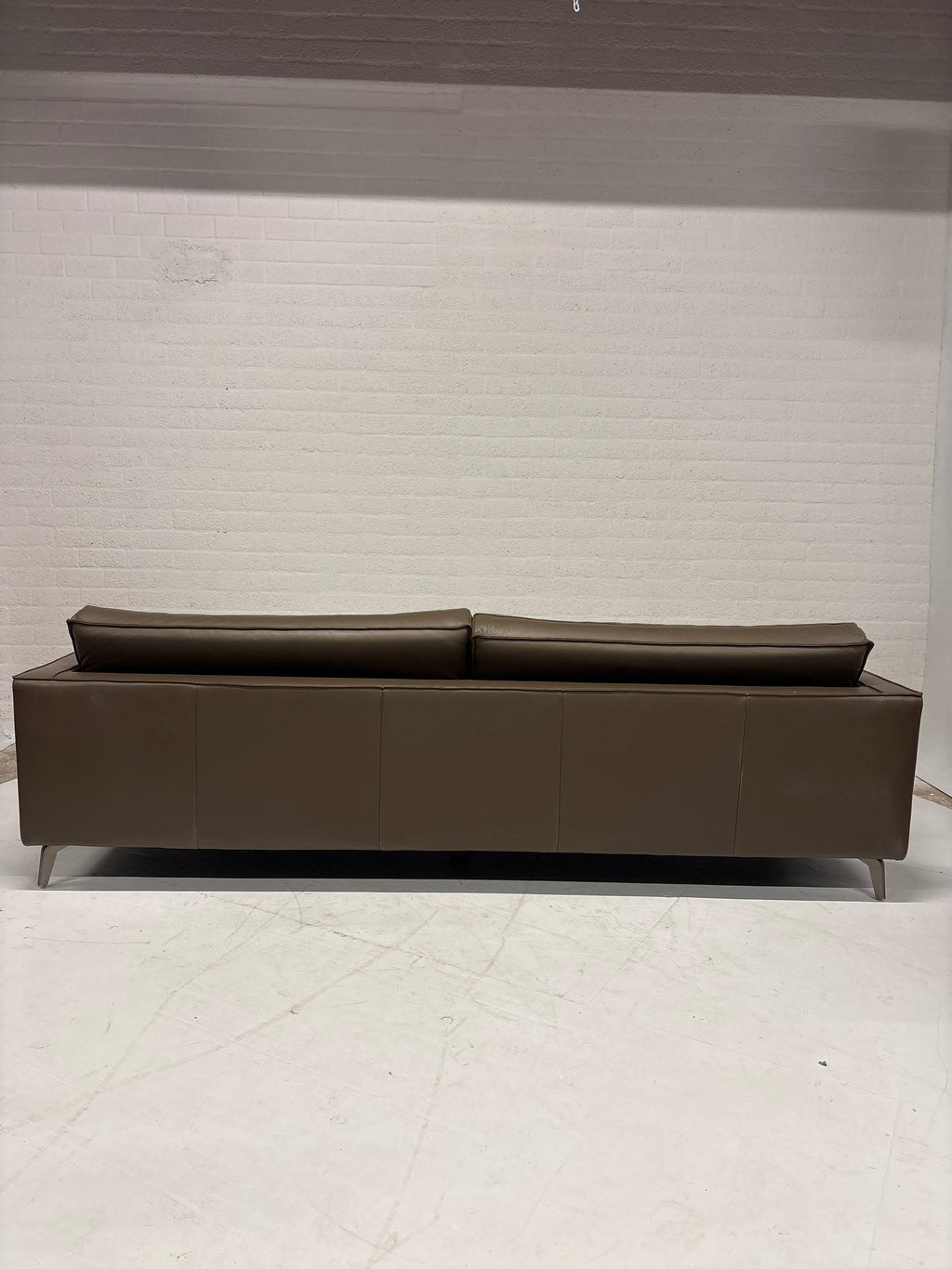 Riante bruin/taupe leren bank