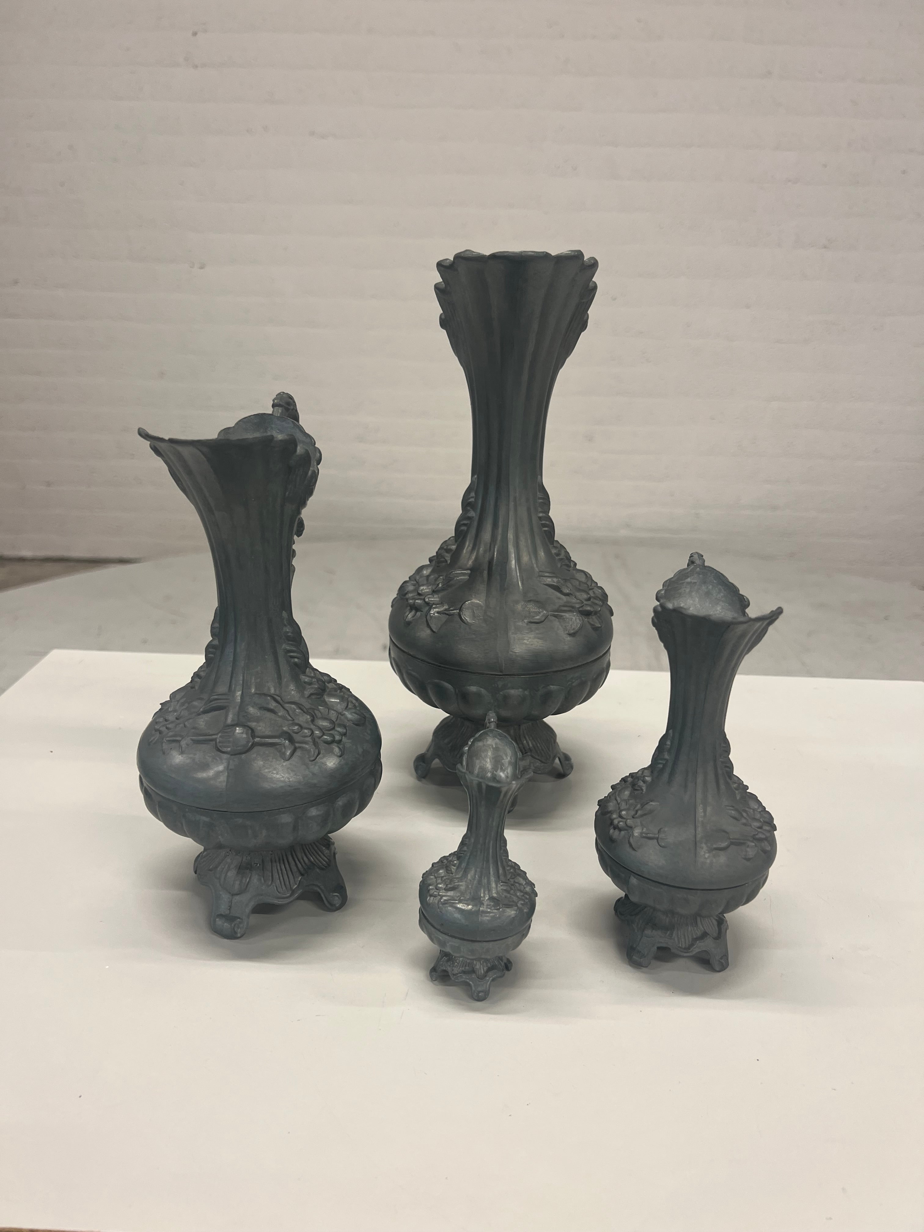 Tinnen sierkannen in barokstijl – set van 4