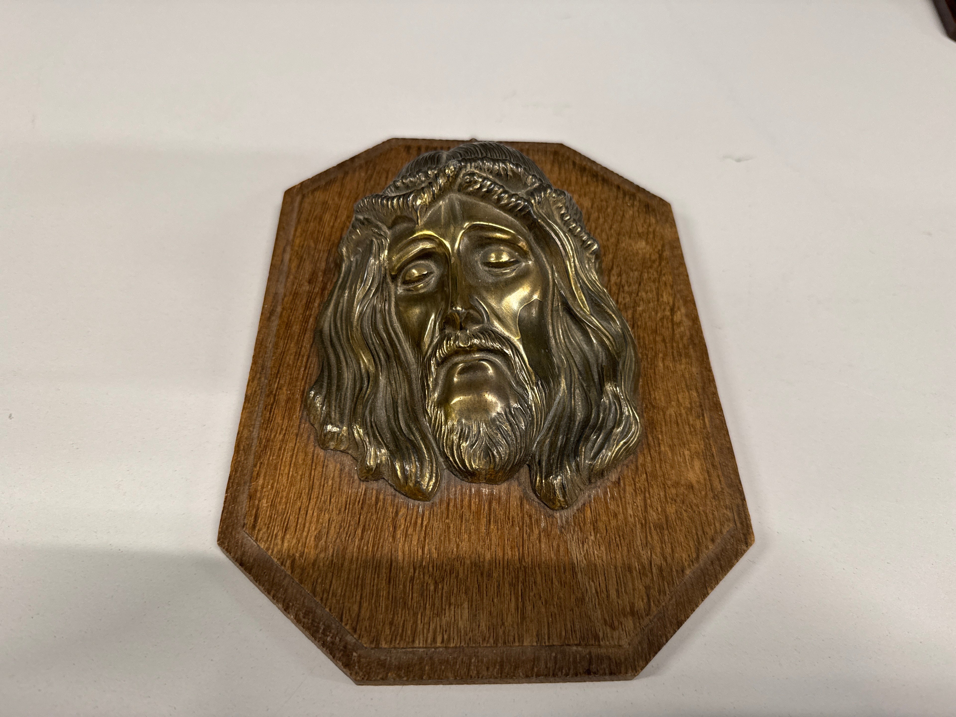 Messing reliëf Jezus