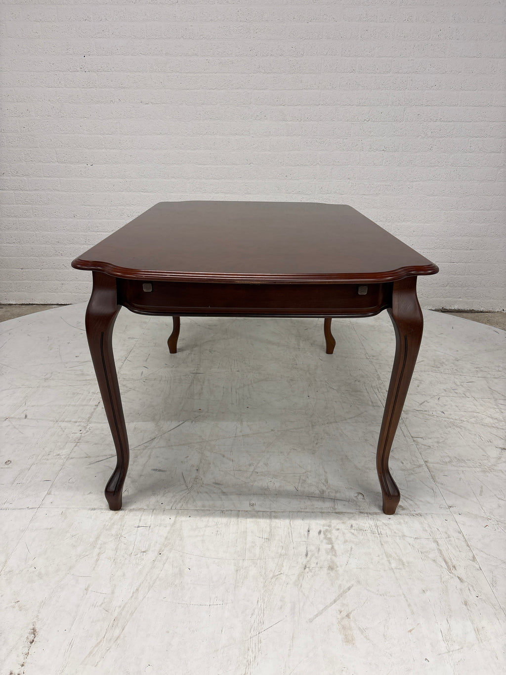 Eettafel uitschuifbaar
