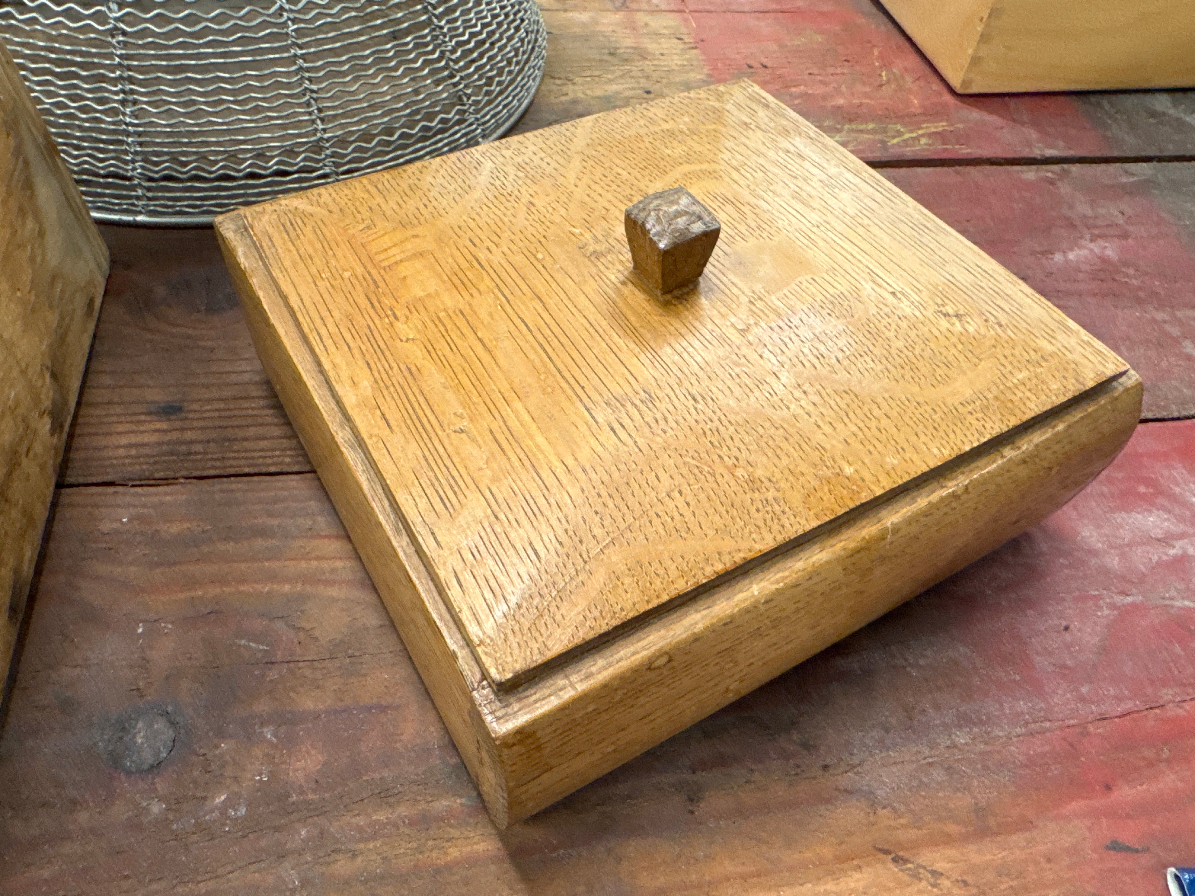 Houten bakje handgemaakt