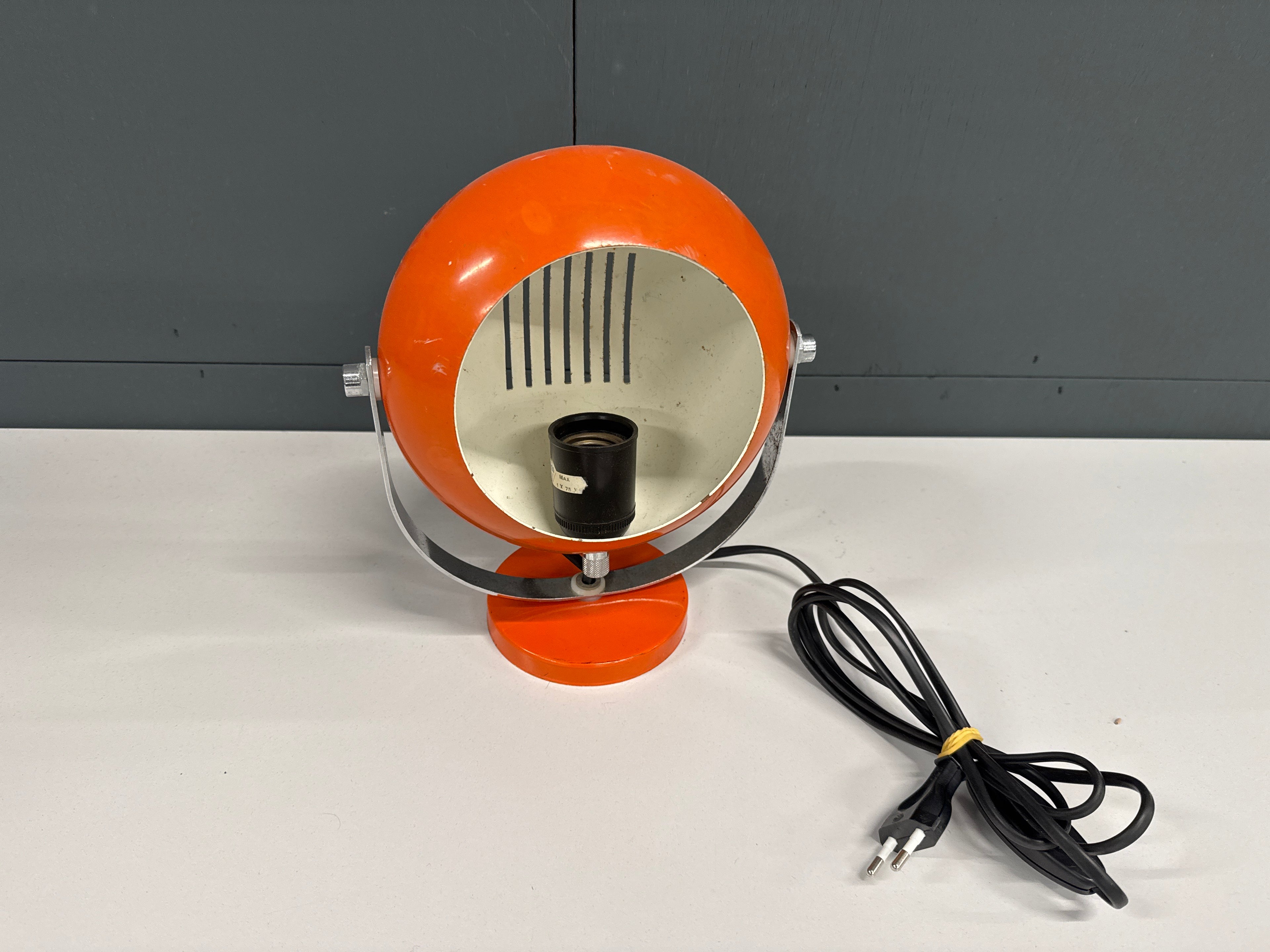 Wandlamp oranje 70s