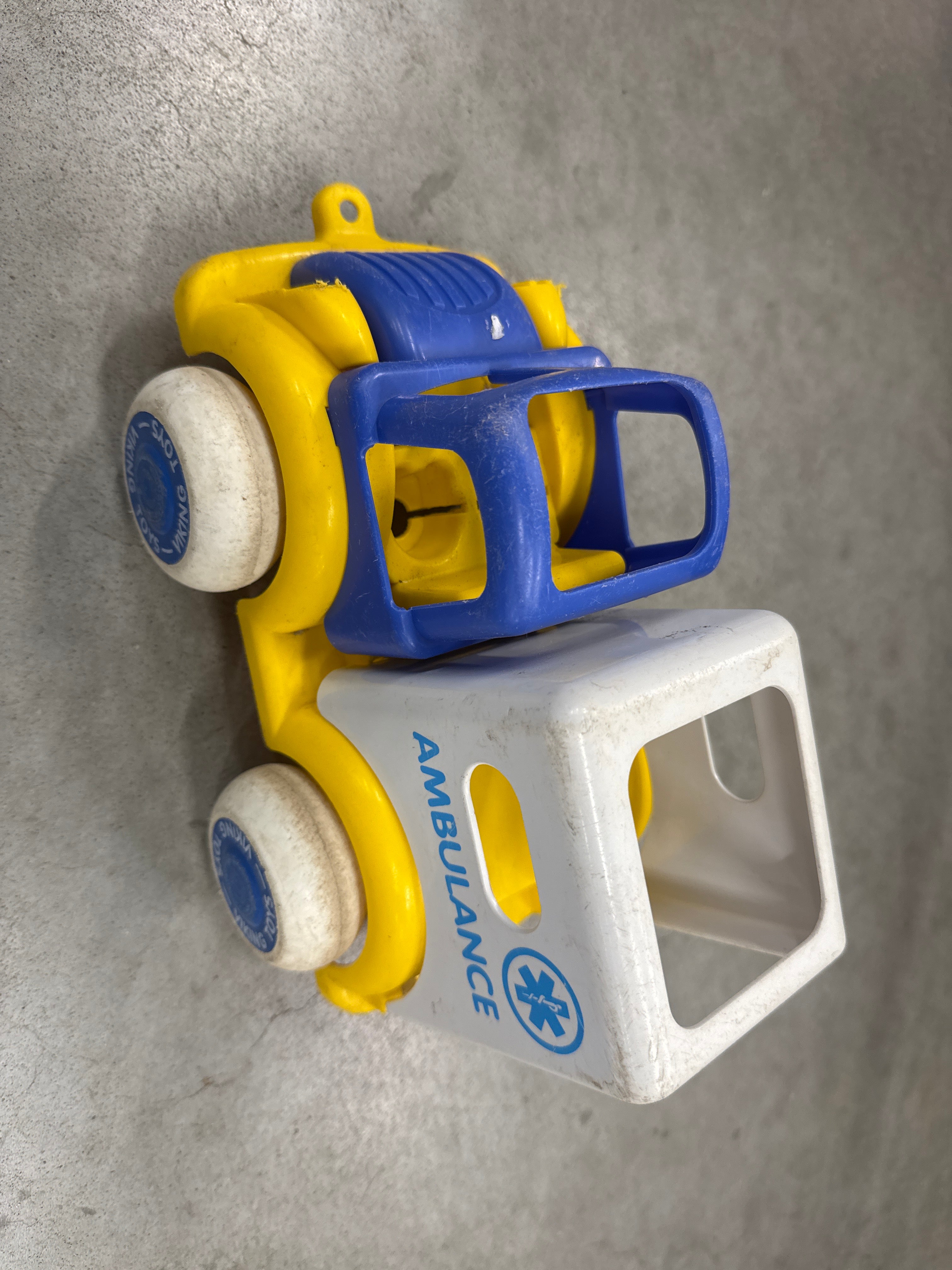 Vikingtoys ambulance