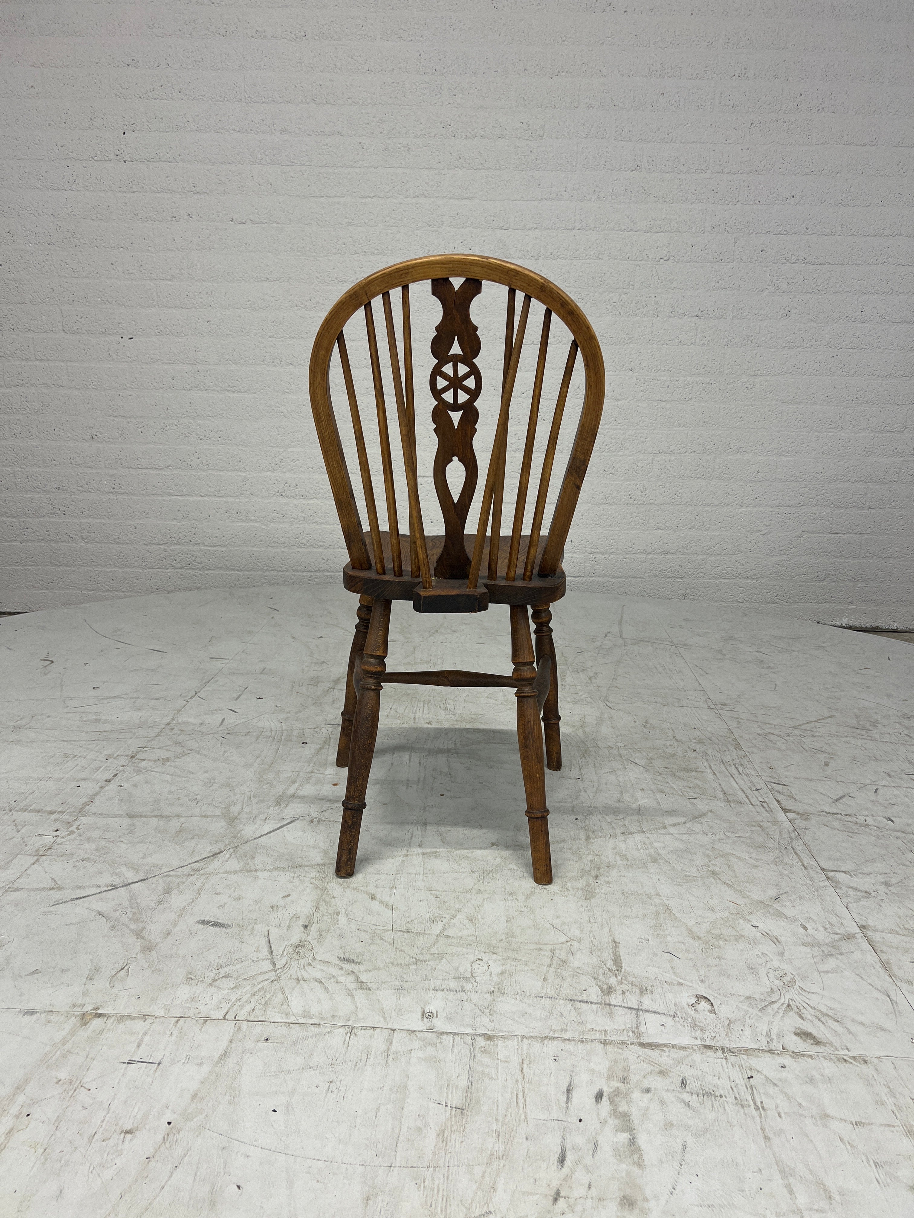 Rustieke Windsor stoel van hout