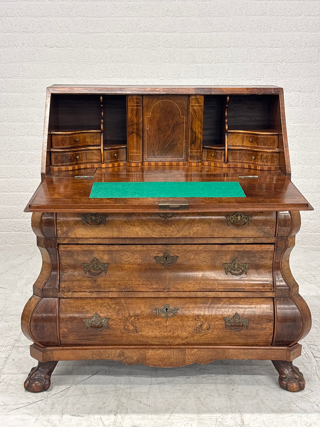 Antieke Nederlandse secretaire barok stijl uit ca 1780