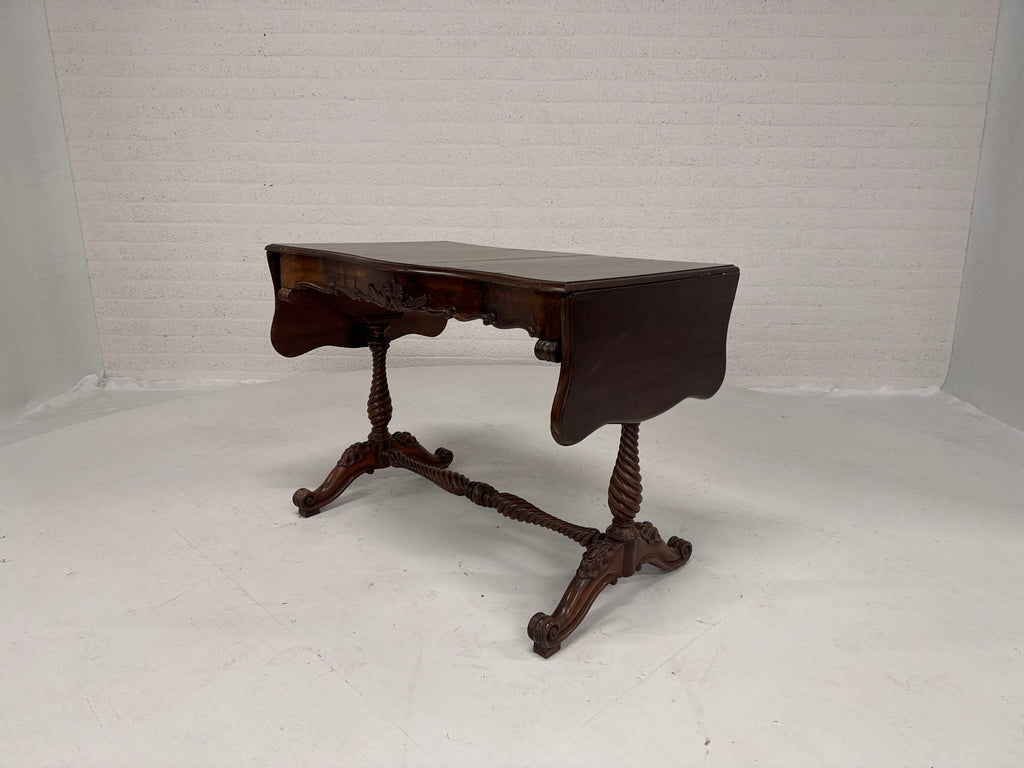 Opklap tafel hangoor