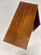 Vintage kastje met deurtjes