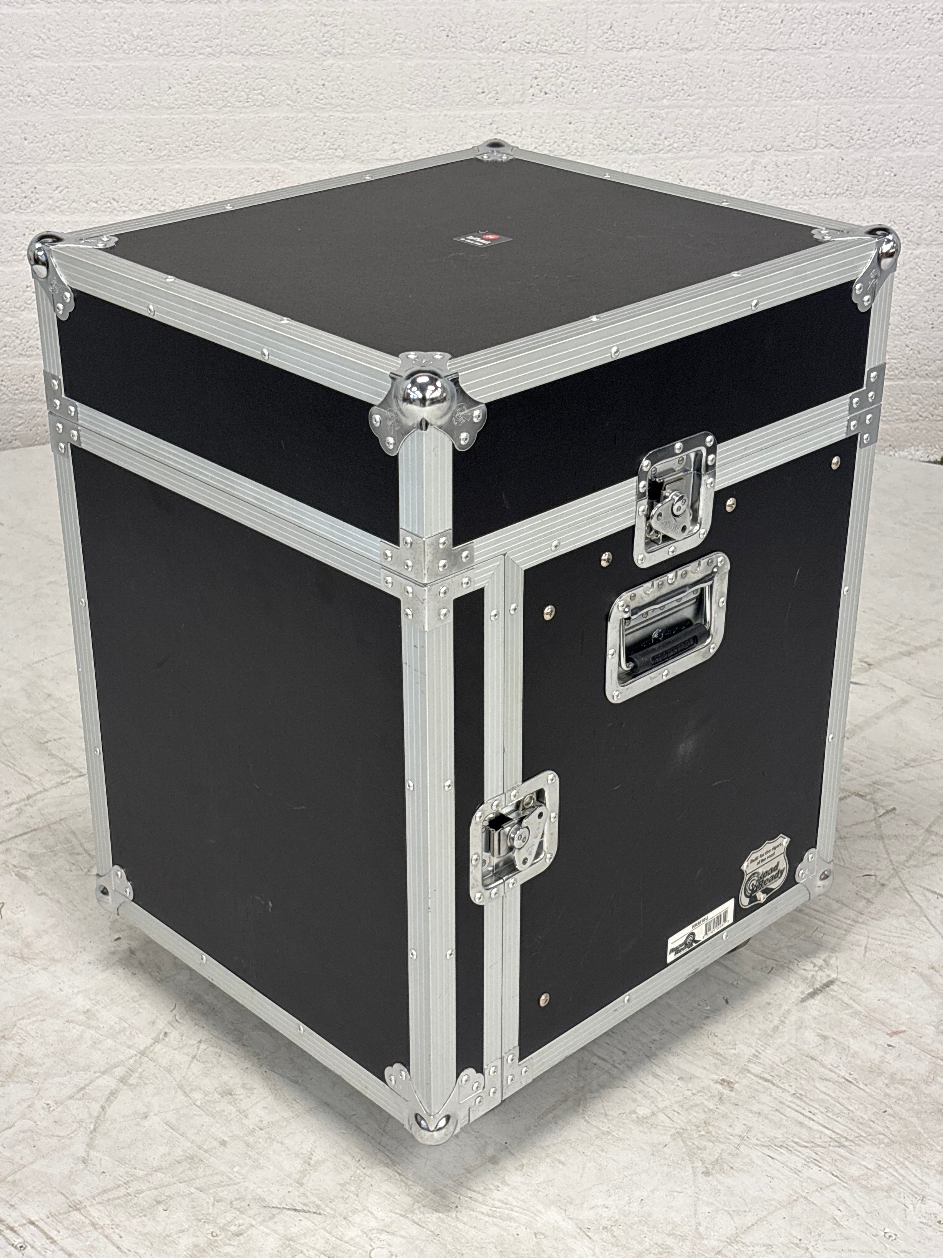 Yamaha mixing console mengpaneel in flightcase