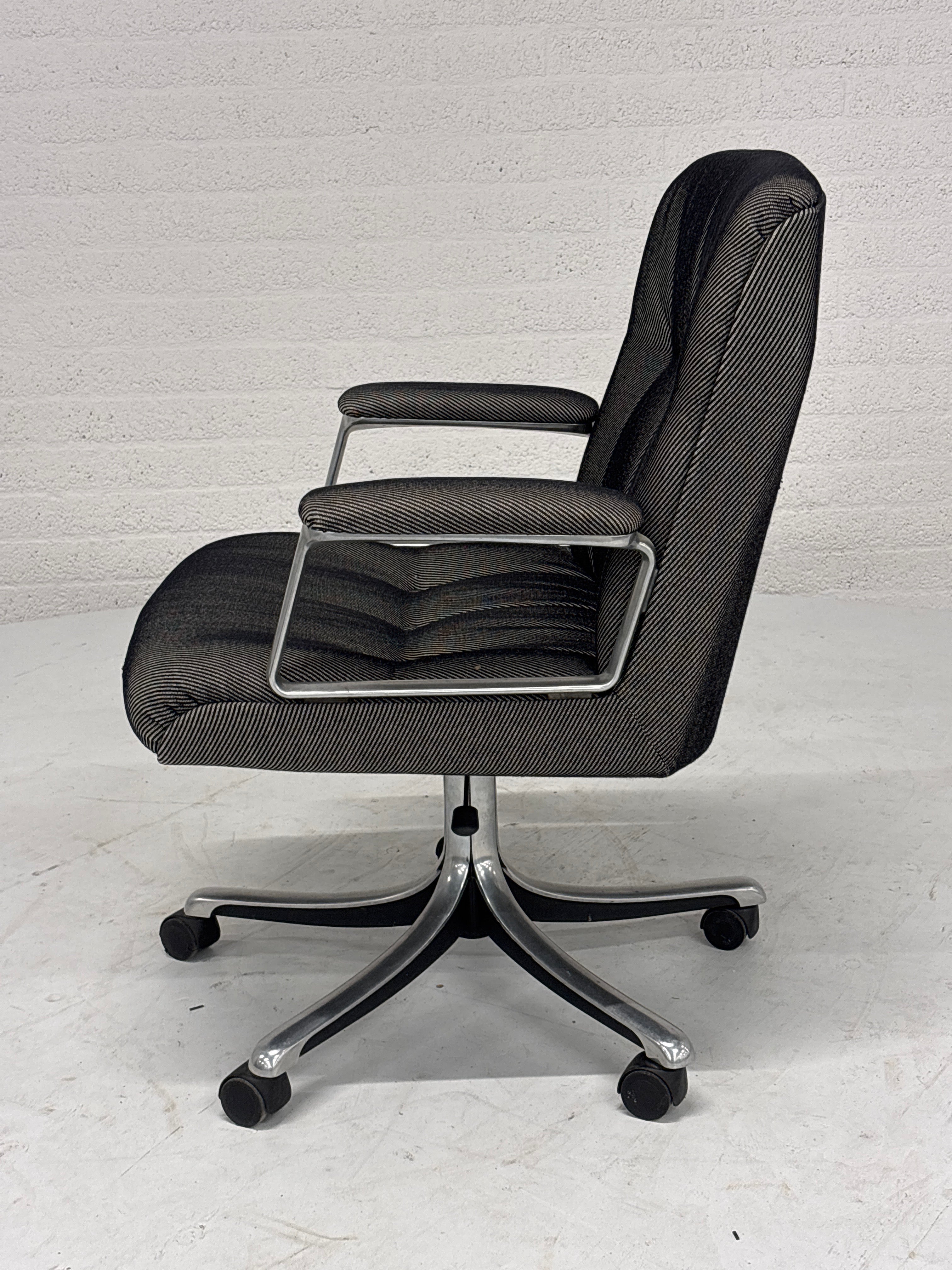 Comfortabele bureaustoel