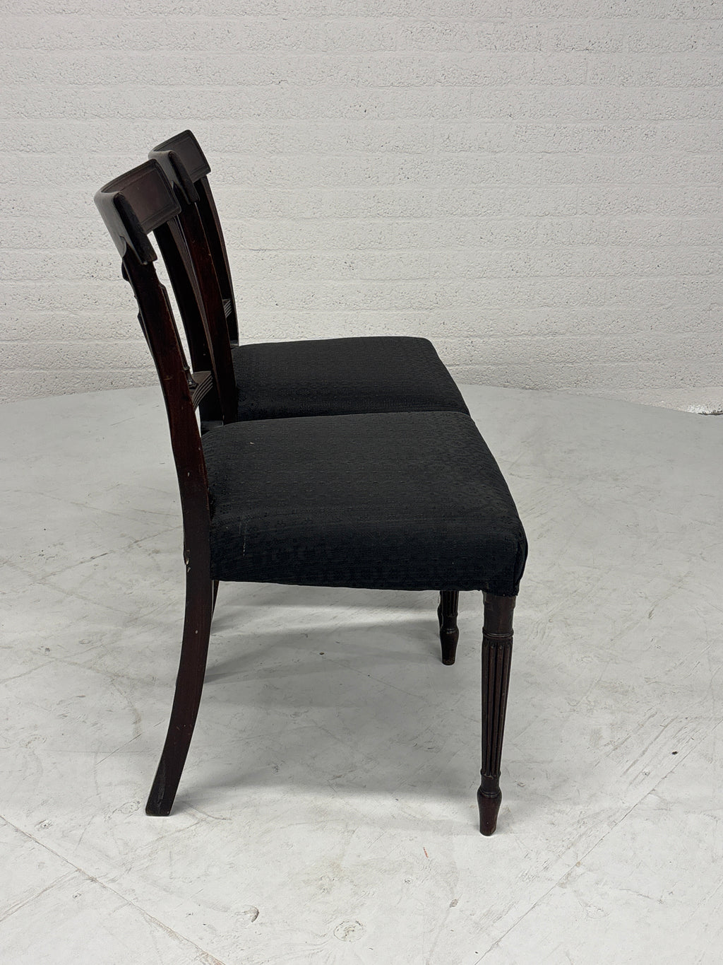Eetkamerstoelen set 2 zwarte stof