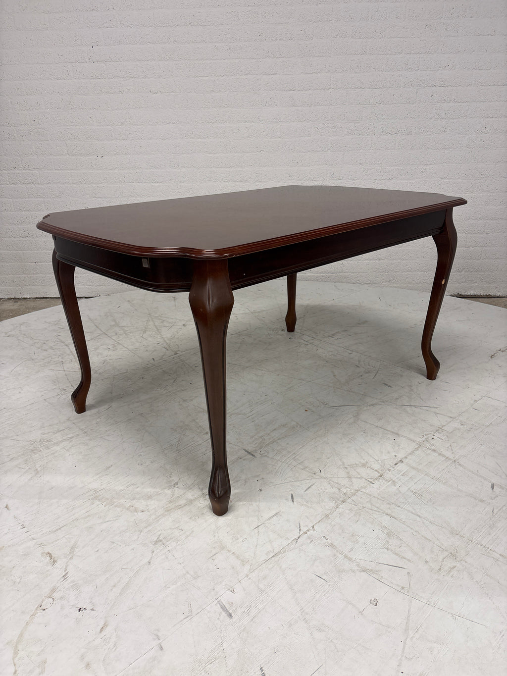 Eettafel uitschuifbaar