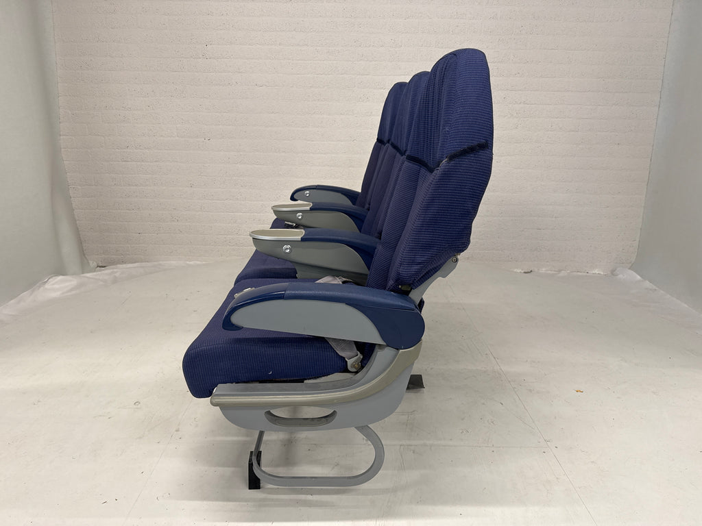 Vliegtuigstoelen verstelbaar