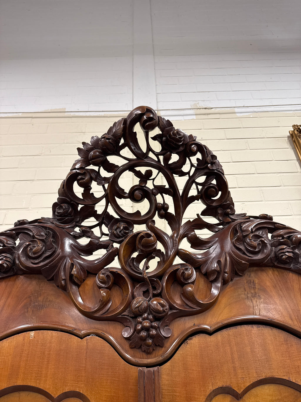 Biedermeier Kuifkast uit Drenthe