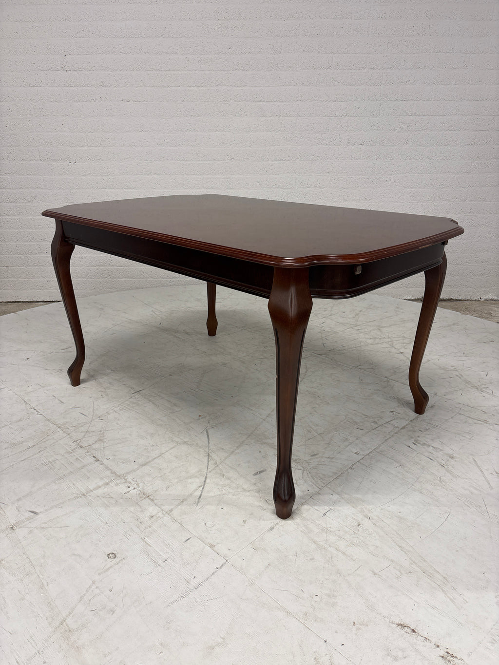 Eettafel uitschuifbaar