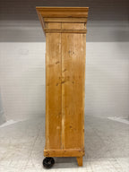 Grenen kast