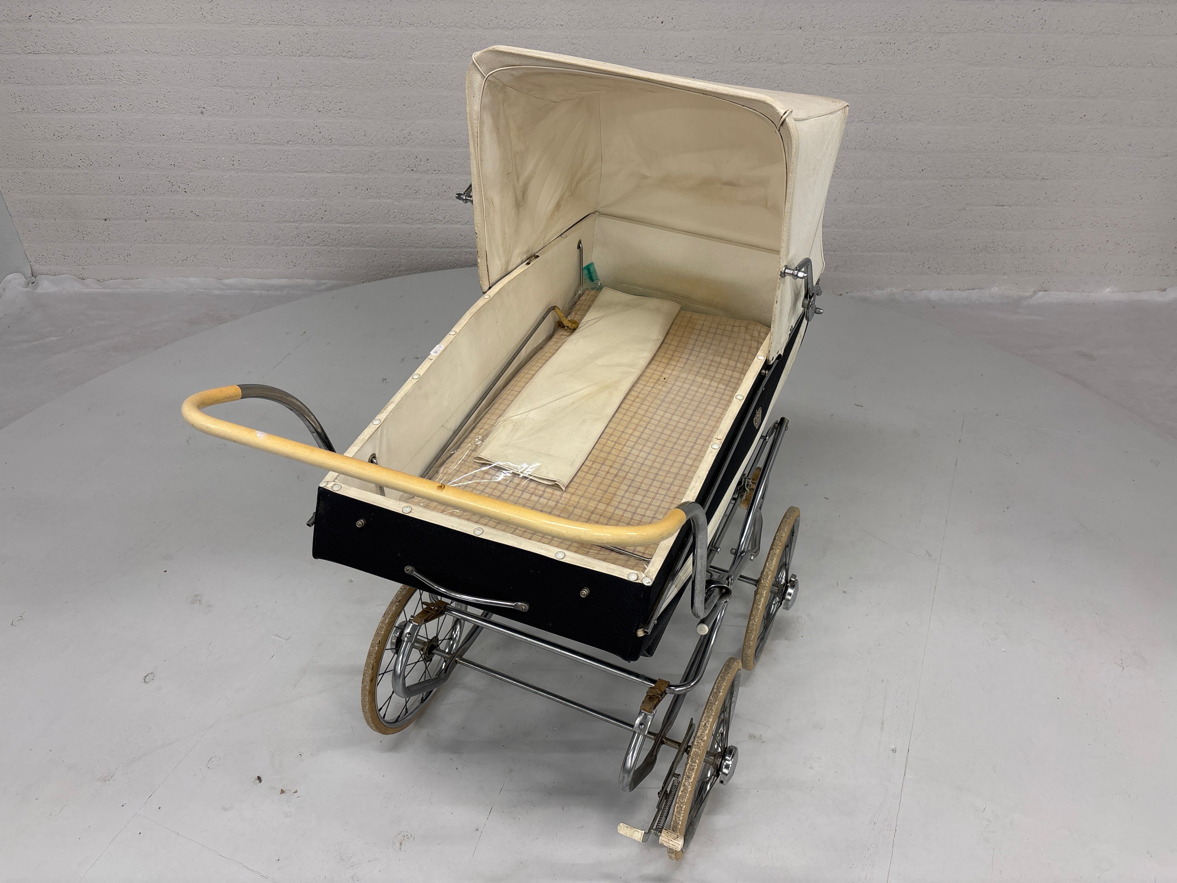 van Delft kinderwagen