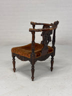 Italiaanse antieke hoekstoel