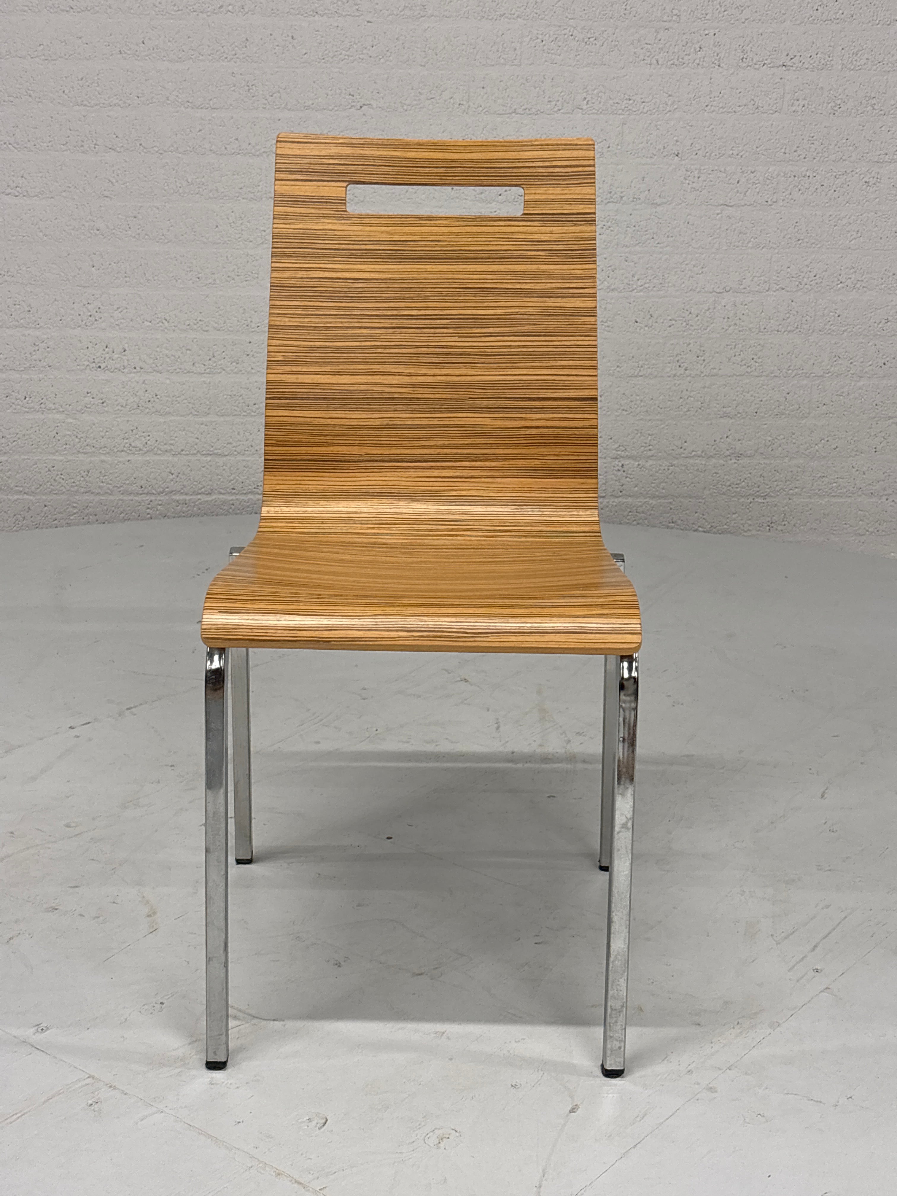 BV Hennie de Jong; Set 5 eetkamerstoelen stapelbaar