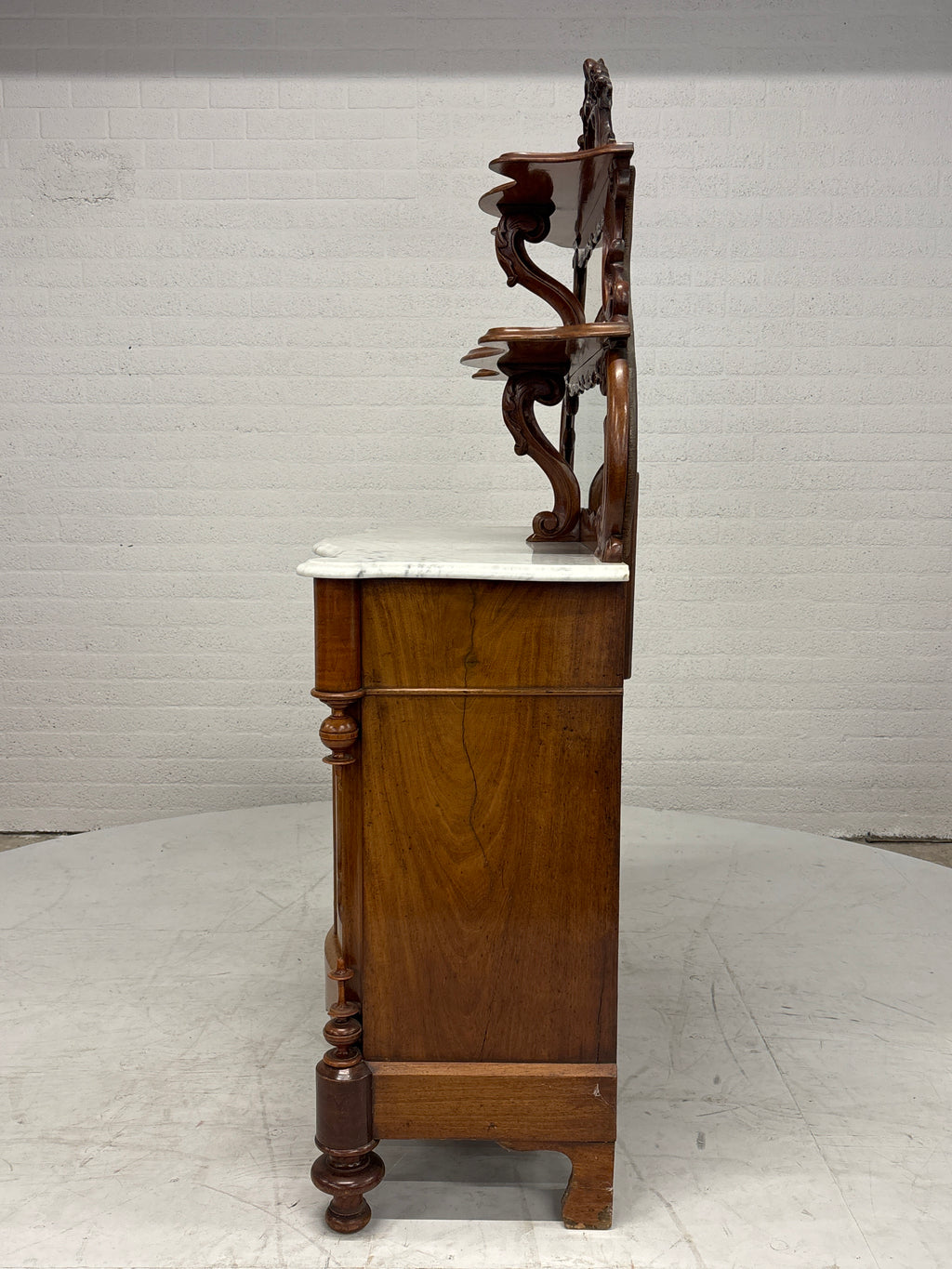 Biedermeier bonheur met marmeren blad