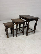 Set van 3 bijzettafeltjes in shabby chic style