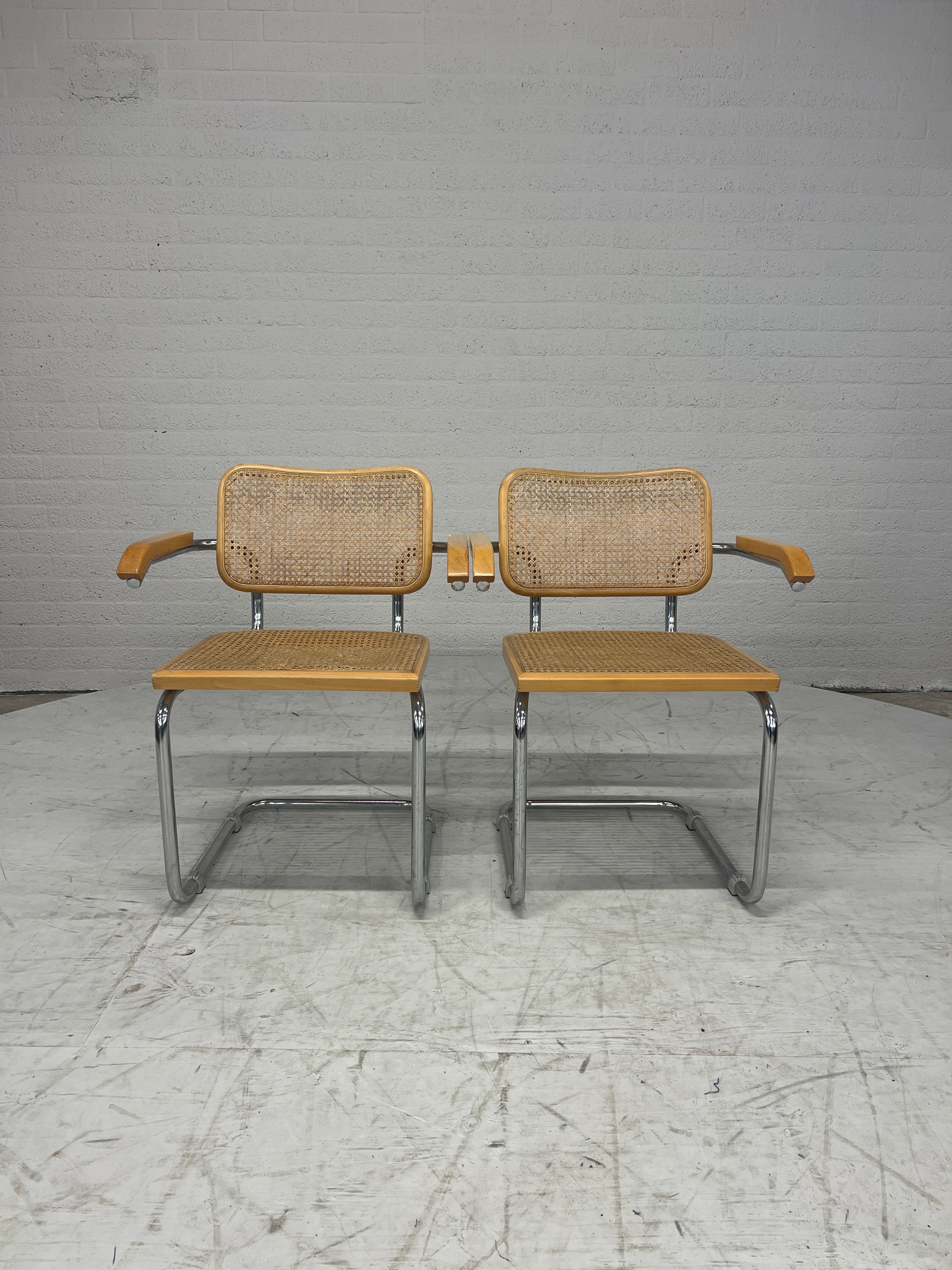 Set van 2 Cesca armstoelen – Marcel Breuer