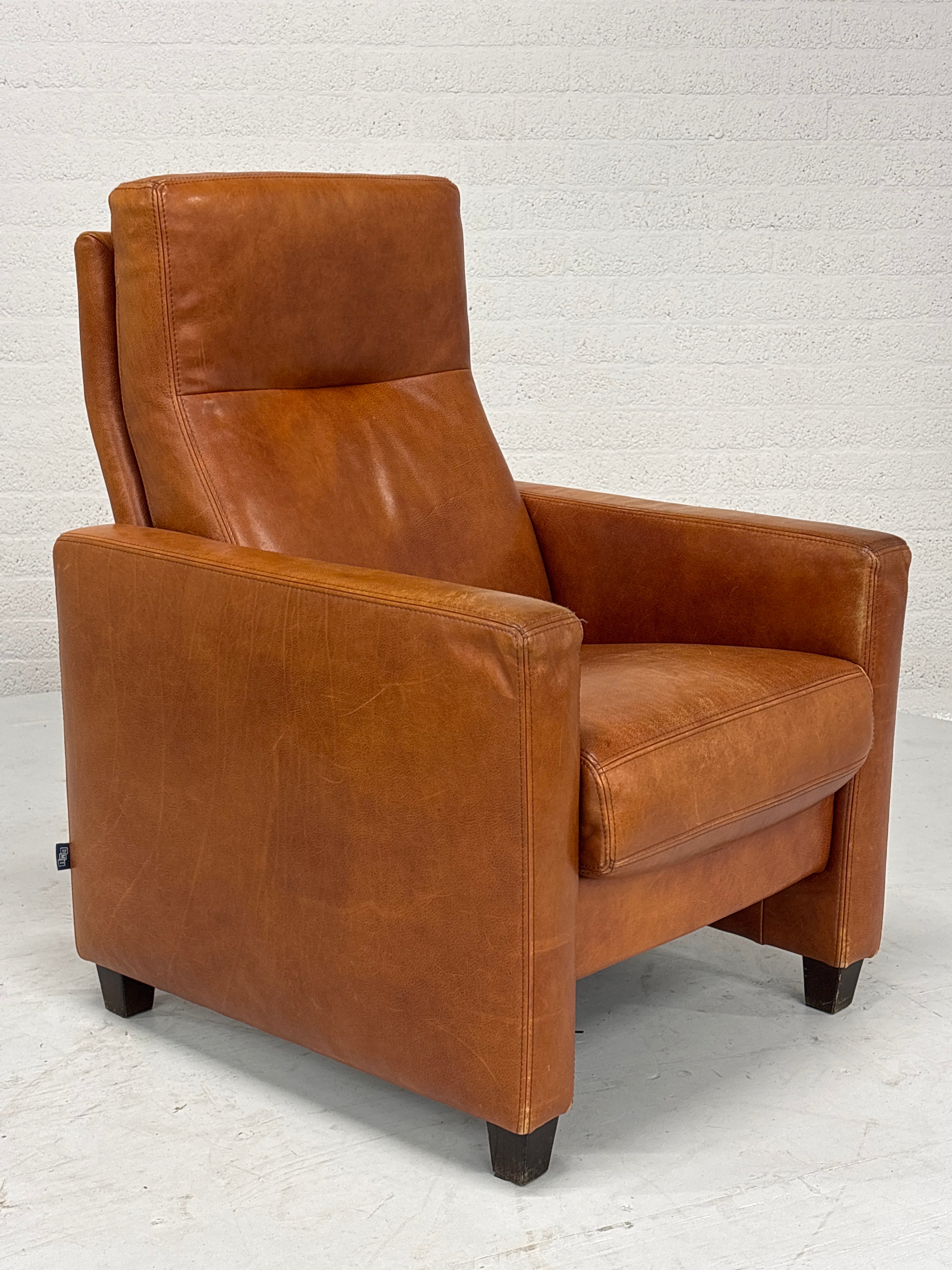 Leren fauteuil vaste rugleuning