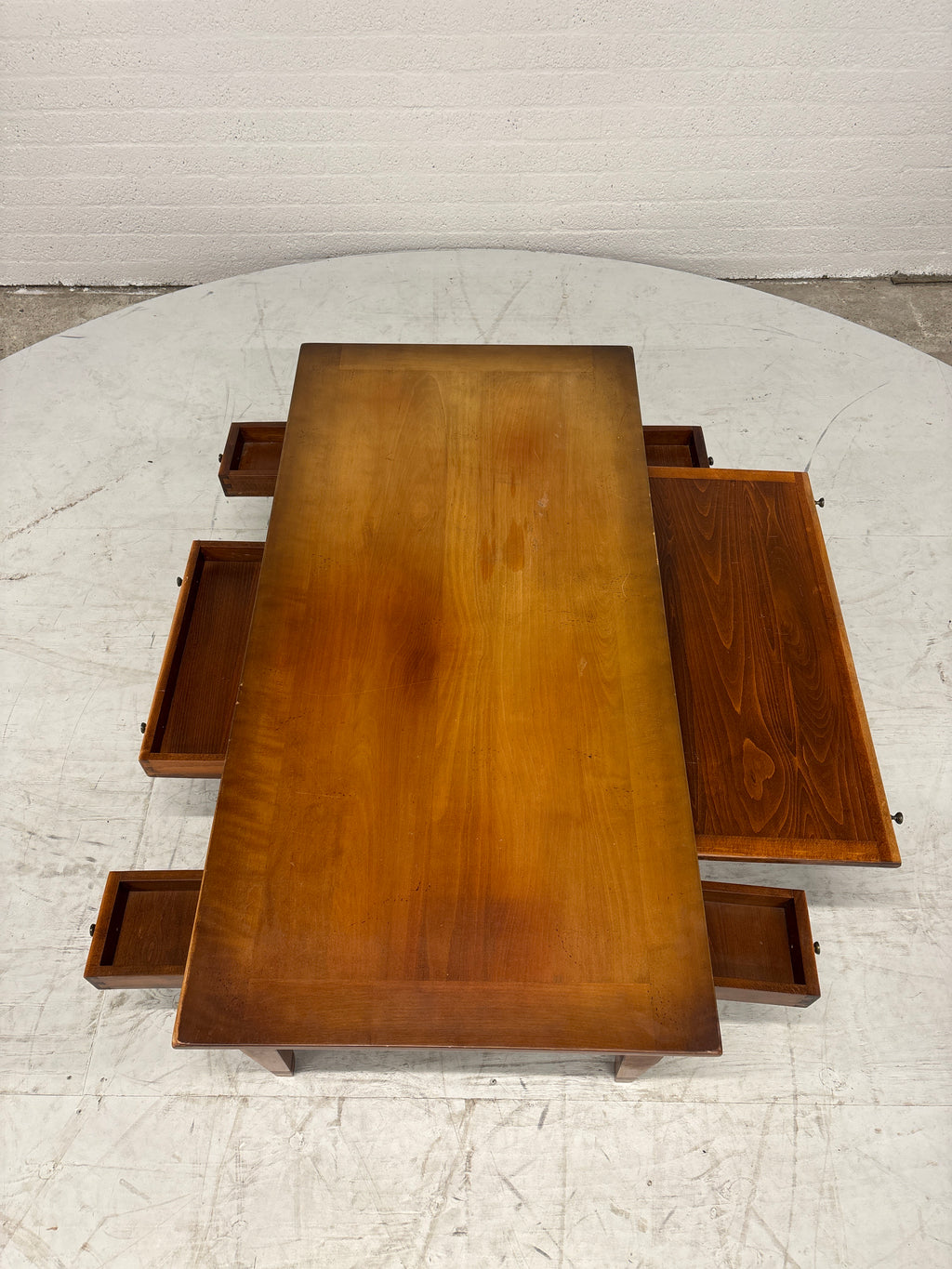 Salontafel met 6 lades en uitschuifblad