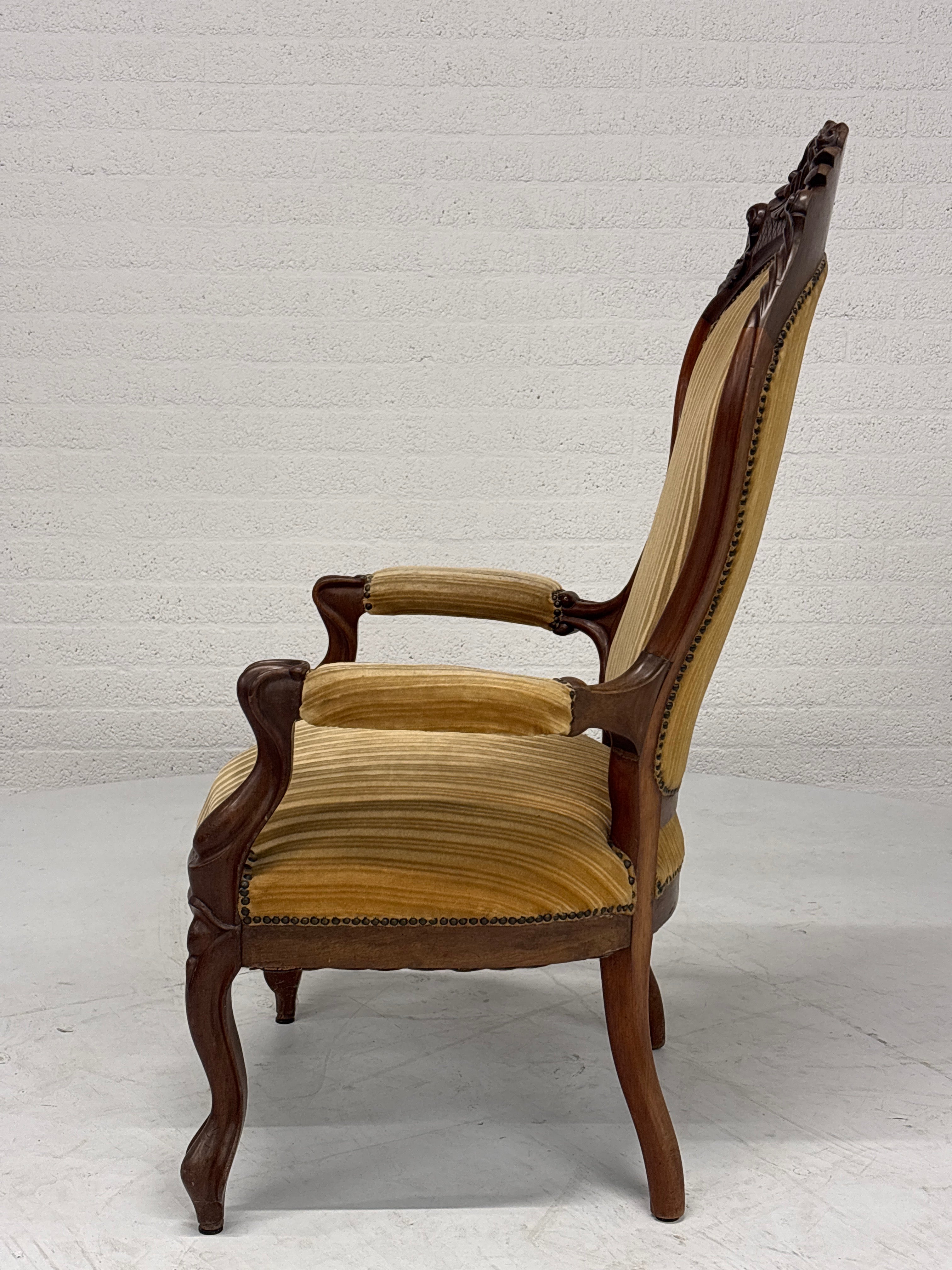 Fauteuil gele ribstof
