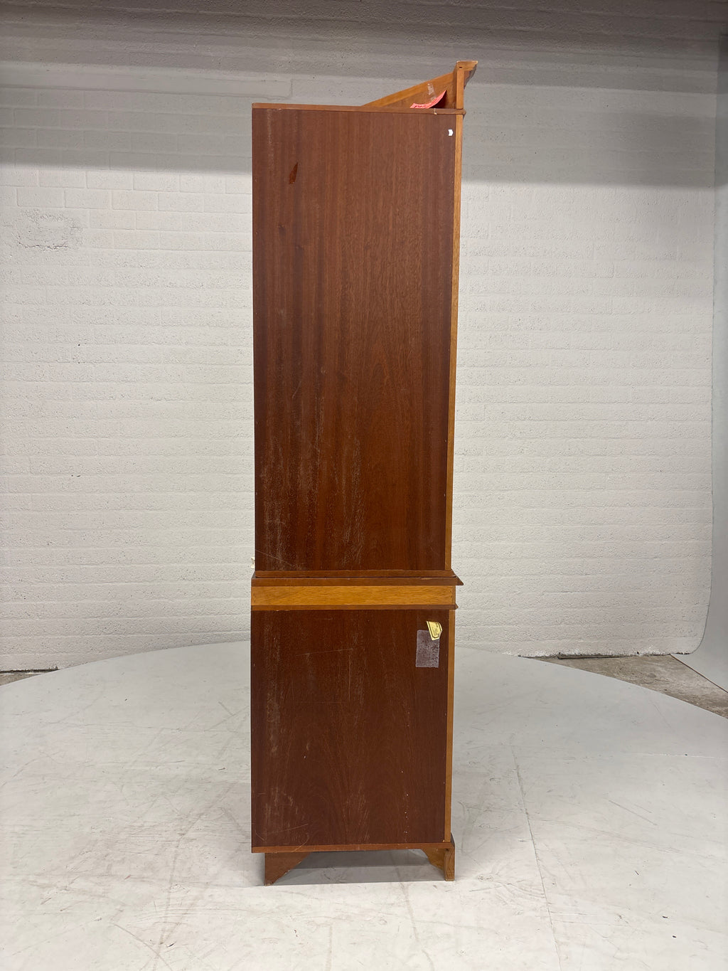 Hoekvitrine kast met licht