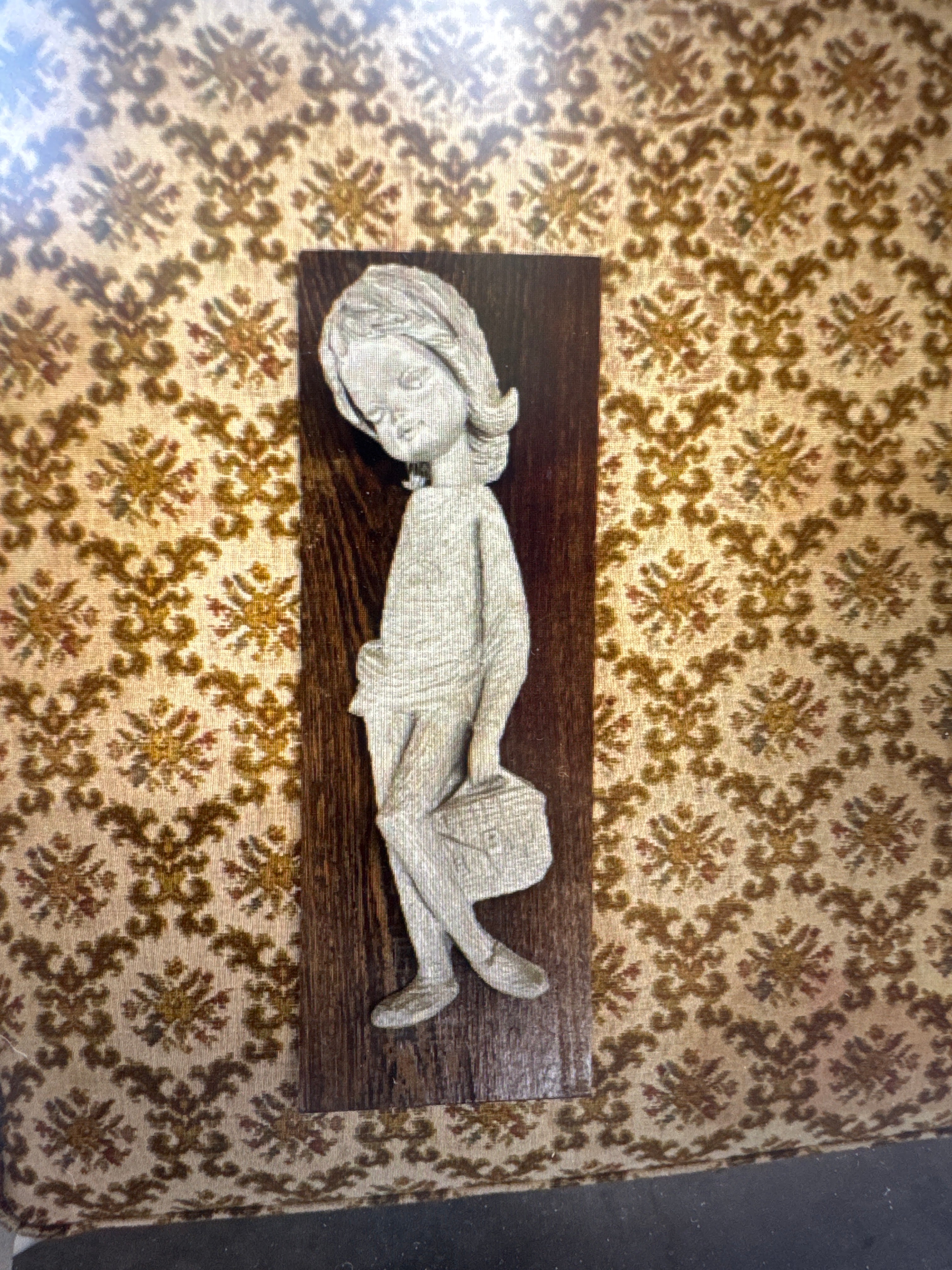 Vintage beeldje gips hip meisje