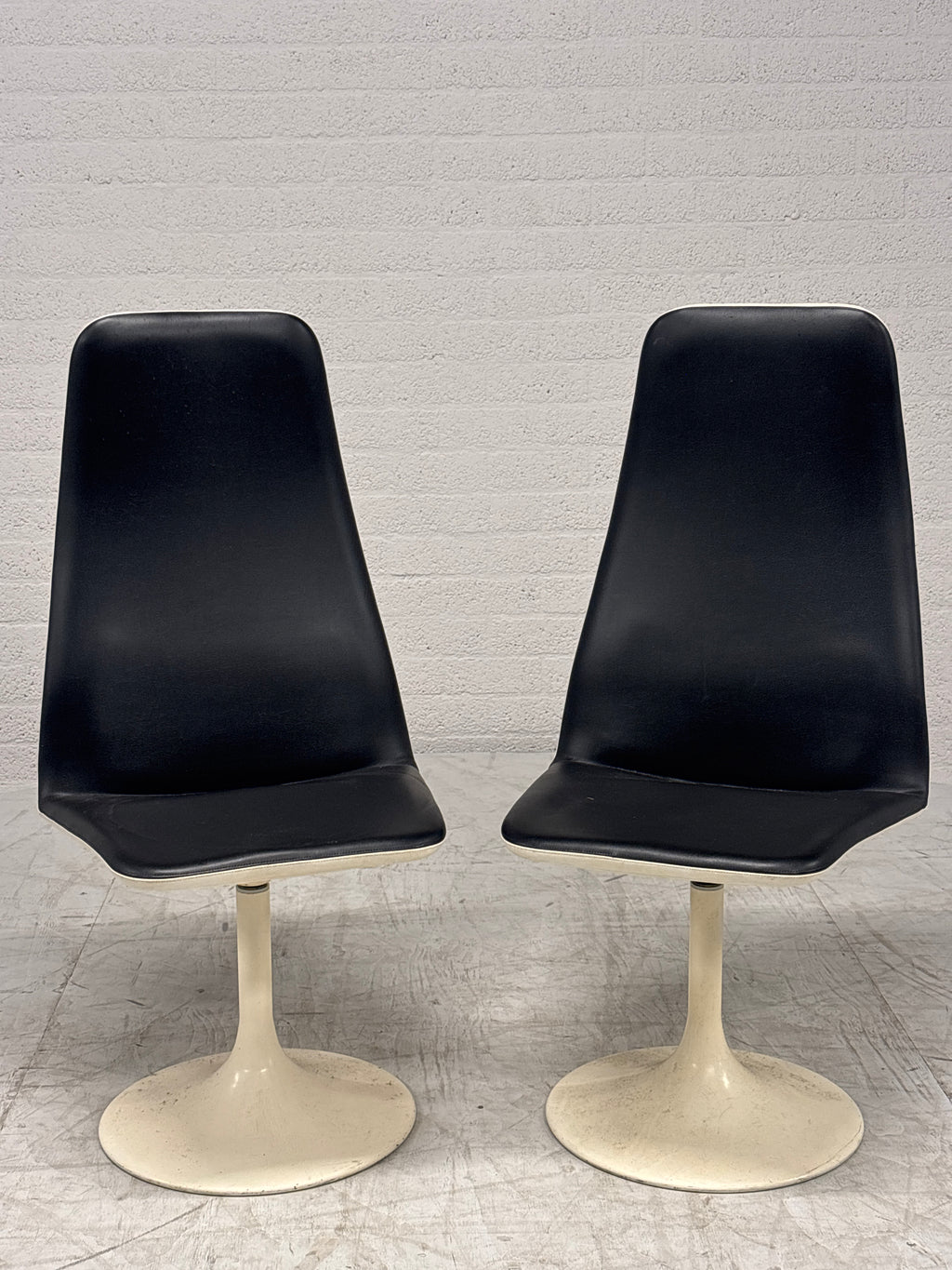 MP Originele Johanson Design "Viggen" Stoel